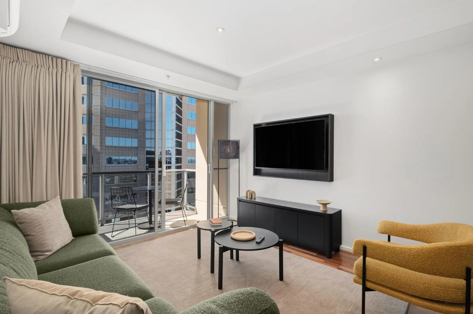 Nolo Apartments Lonsdale St