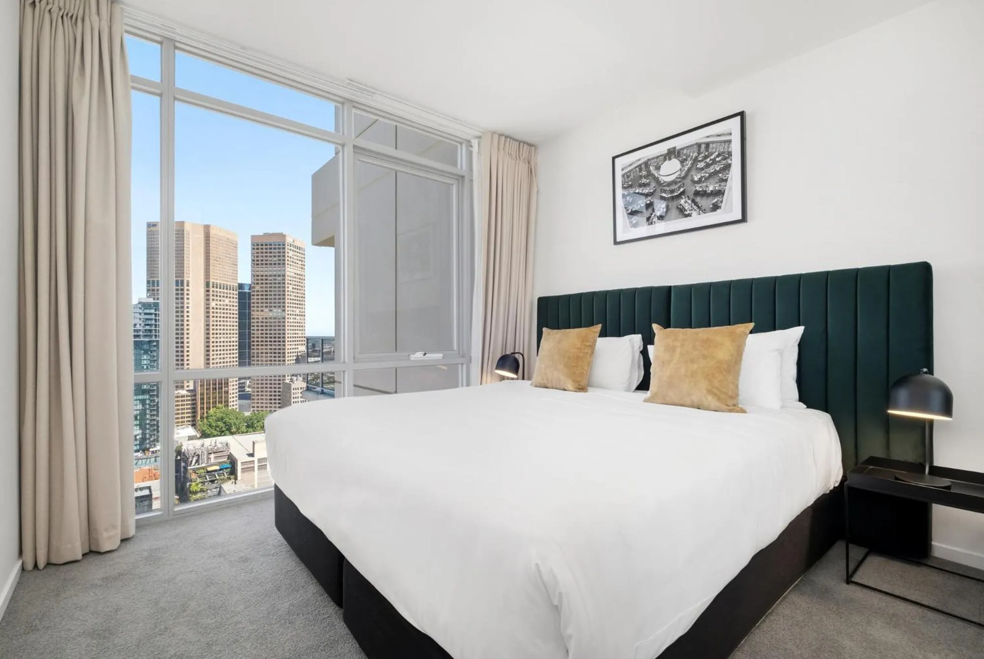 Bedroom, Bed in Nolo Apartments Lonsdale St