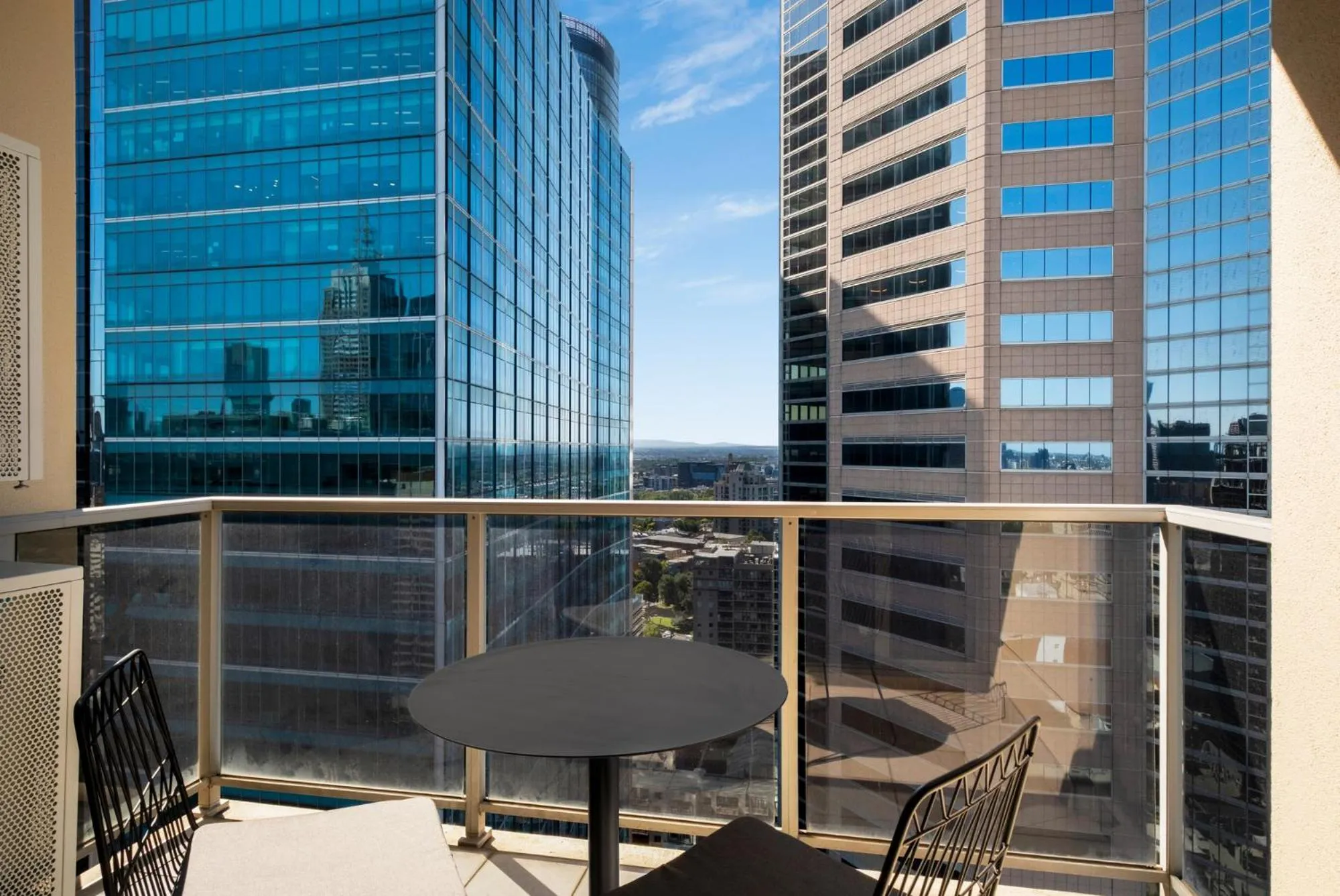 Nolo Apartments Lonsdale St