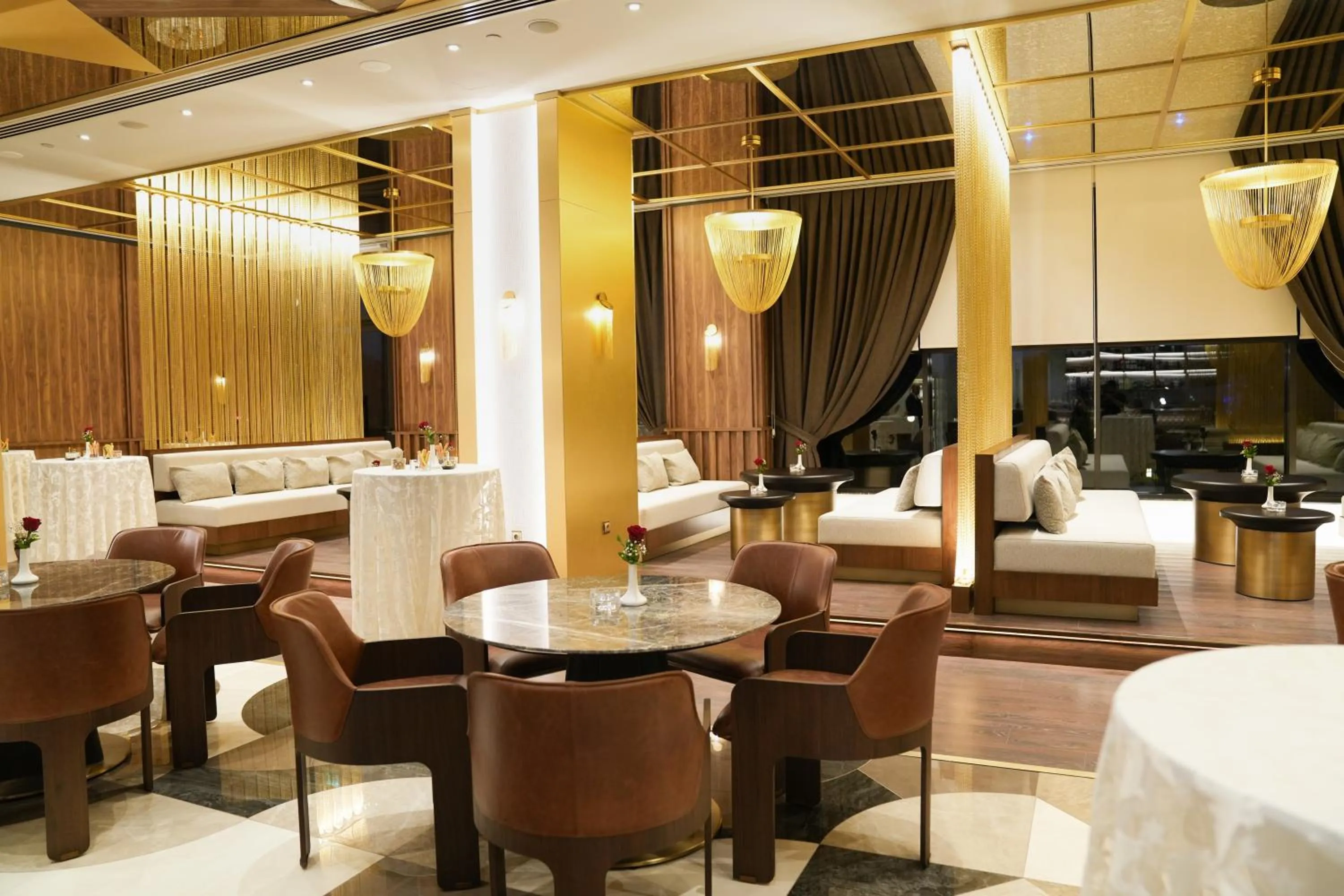 Restaurant/places to eat in Divan Erbil Hotel