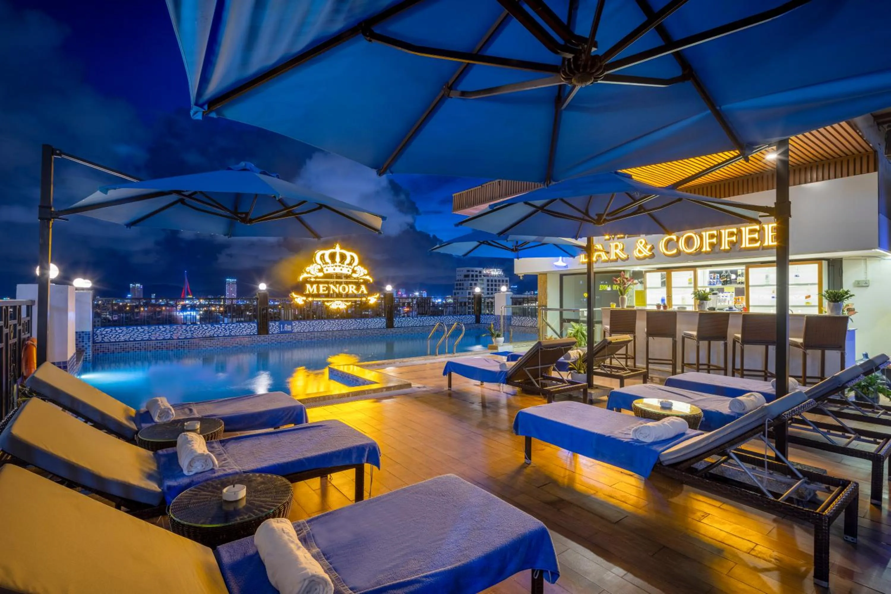 Lounge or bar in Menora Grand Da Nang