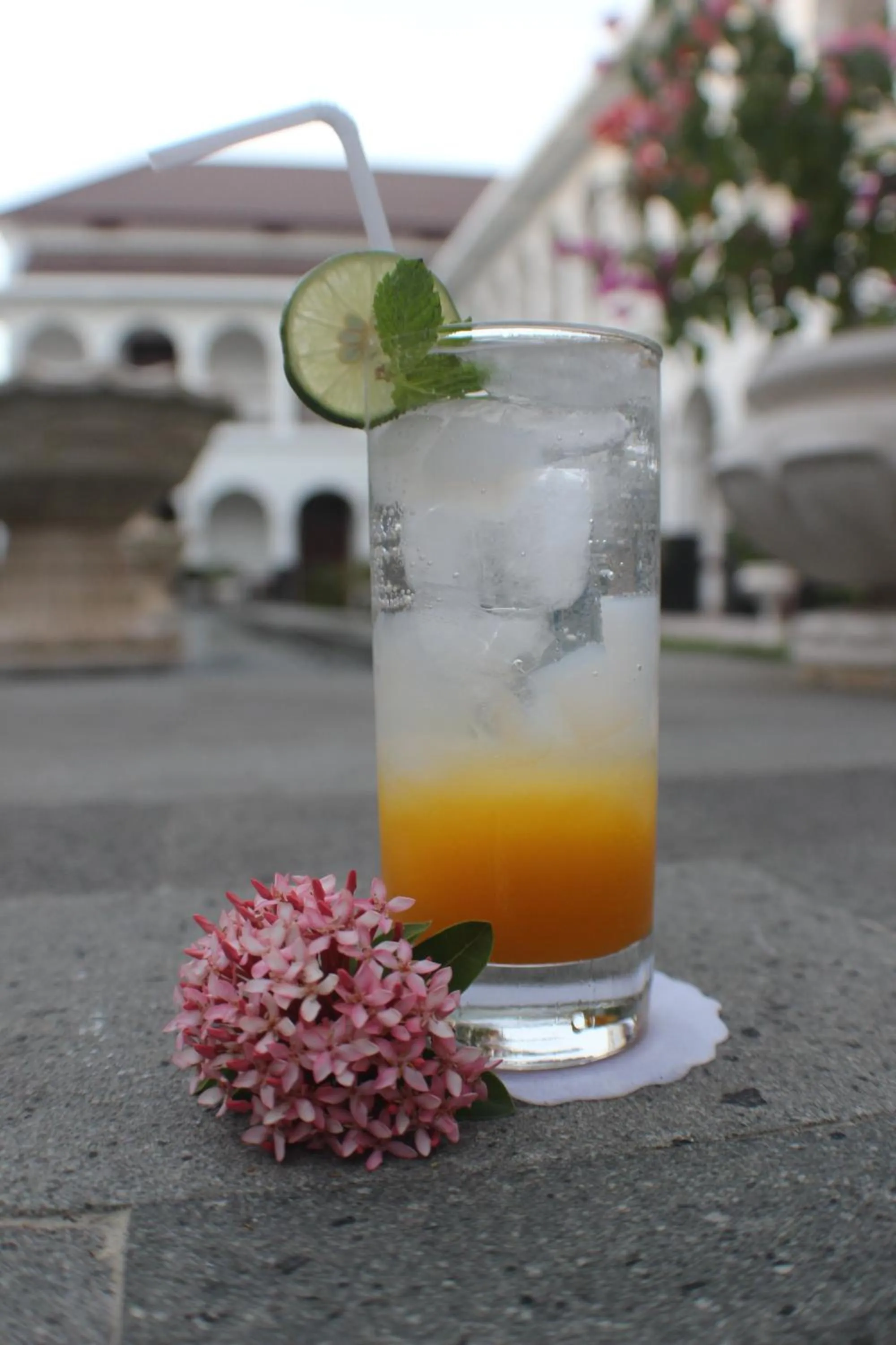 Restaurant/places to eat in Daroessalam Syariah Heritage Hotel