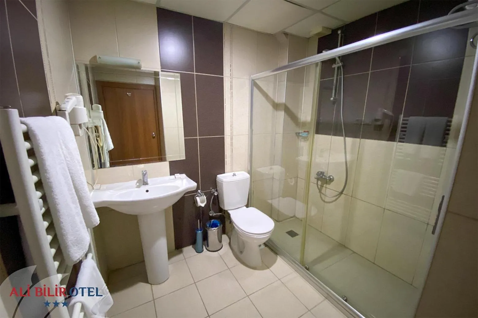 Bathroom in Ali Bilir Otel