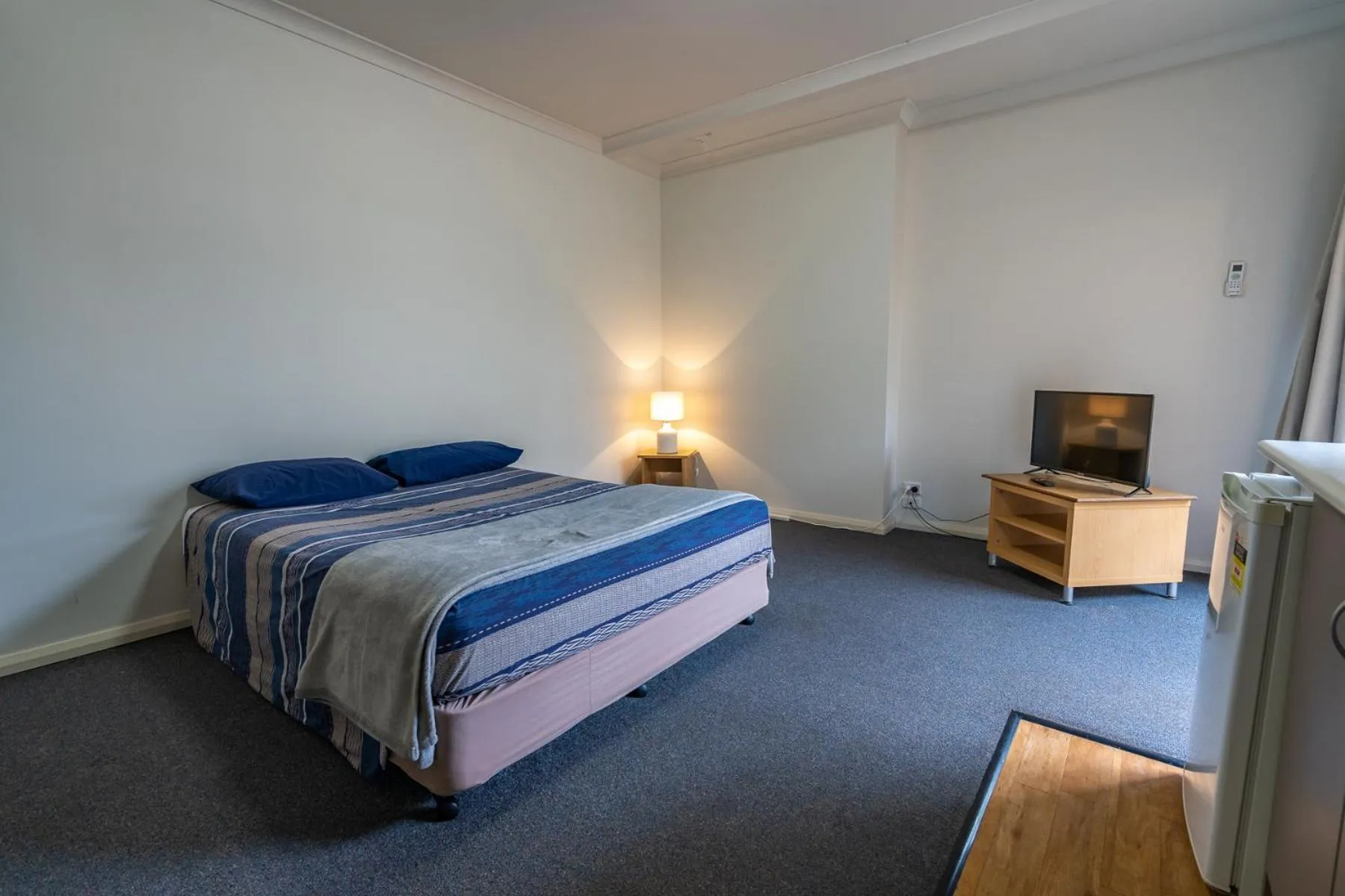 Bed in Ngadju Gateway Motel Norseman formally Great Western Motel