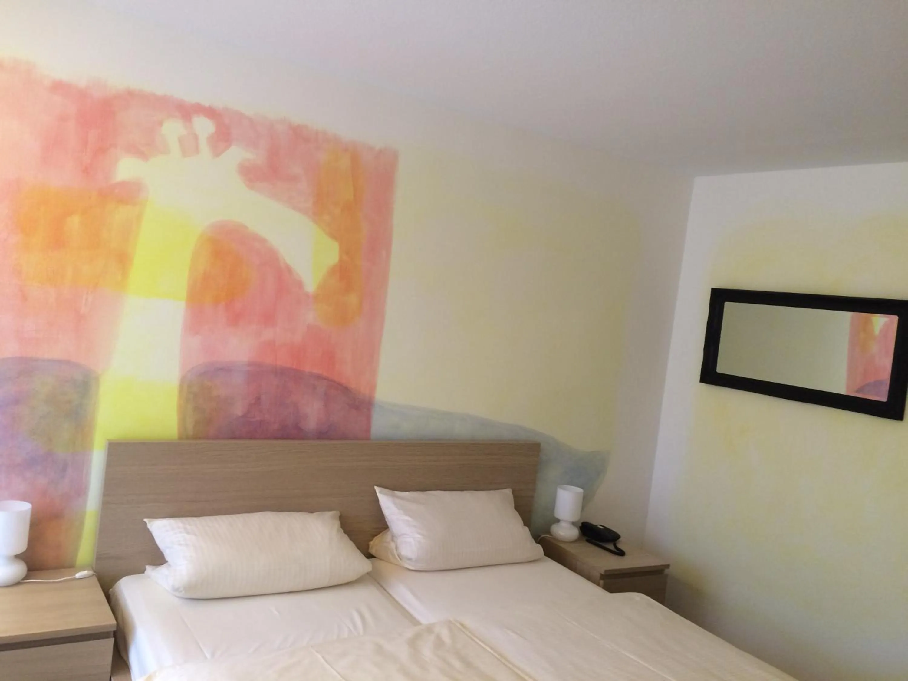 Bed in Landgasthaus Konig