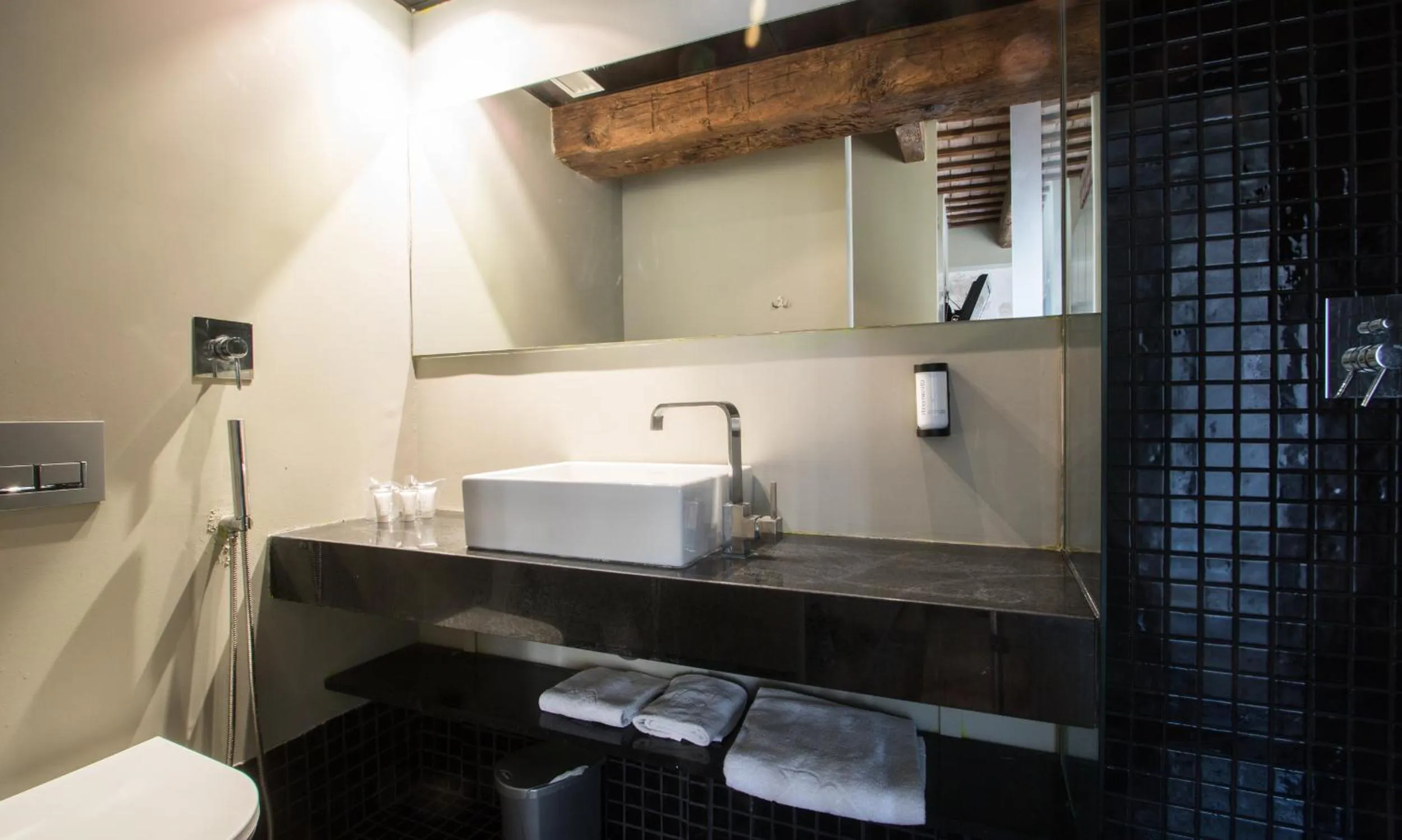 Bathroom in Cosy Rooms Bolsería