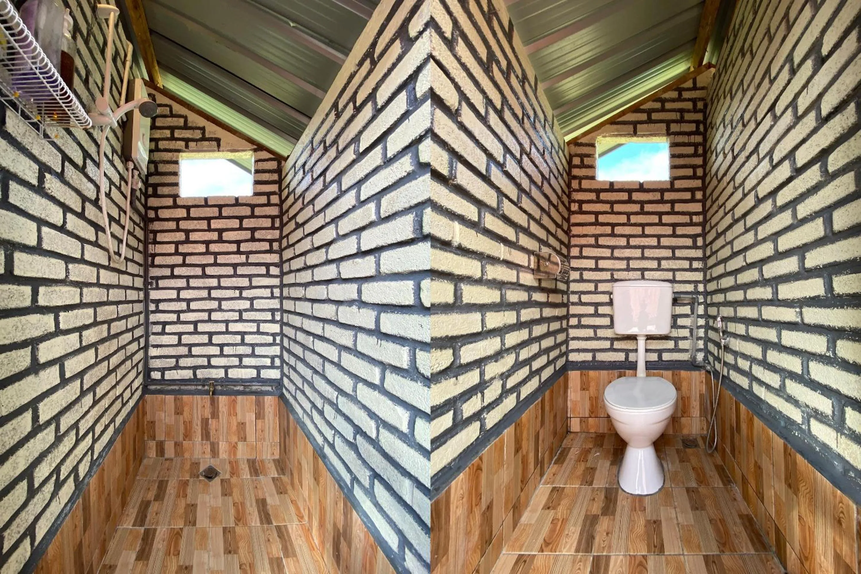 Bathroom in Lily Cottage & Kitchen