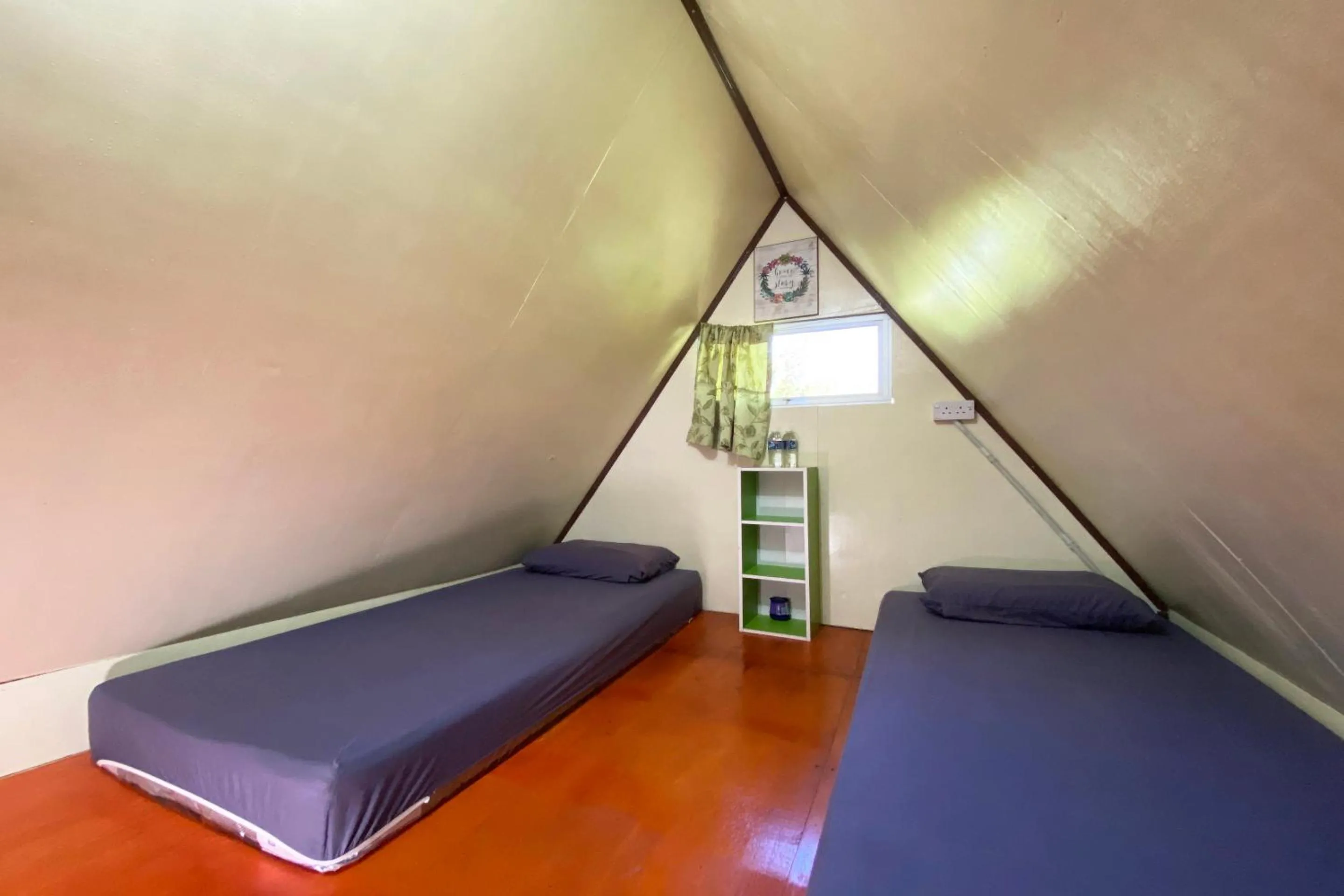 Bedroom in Lily Cottage & Kitchen