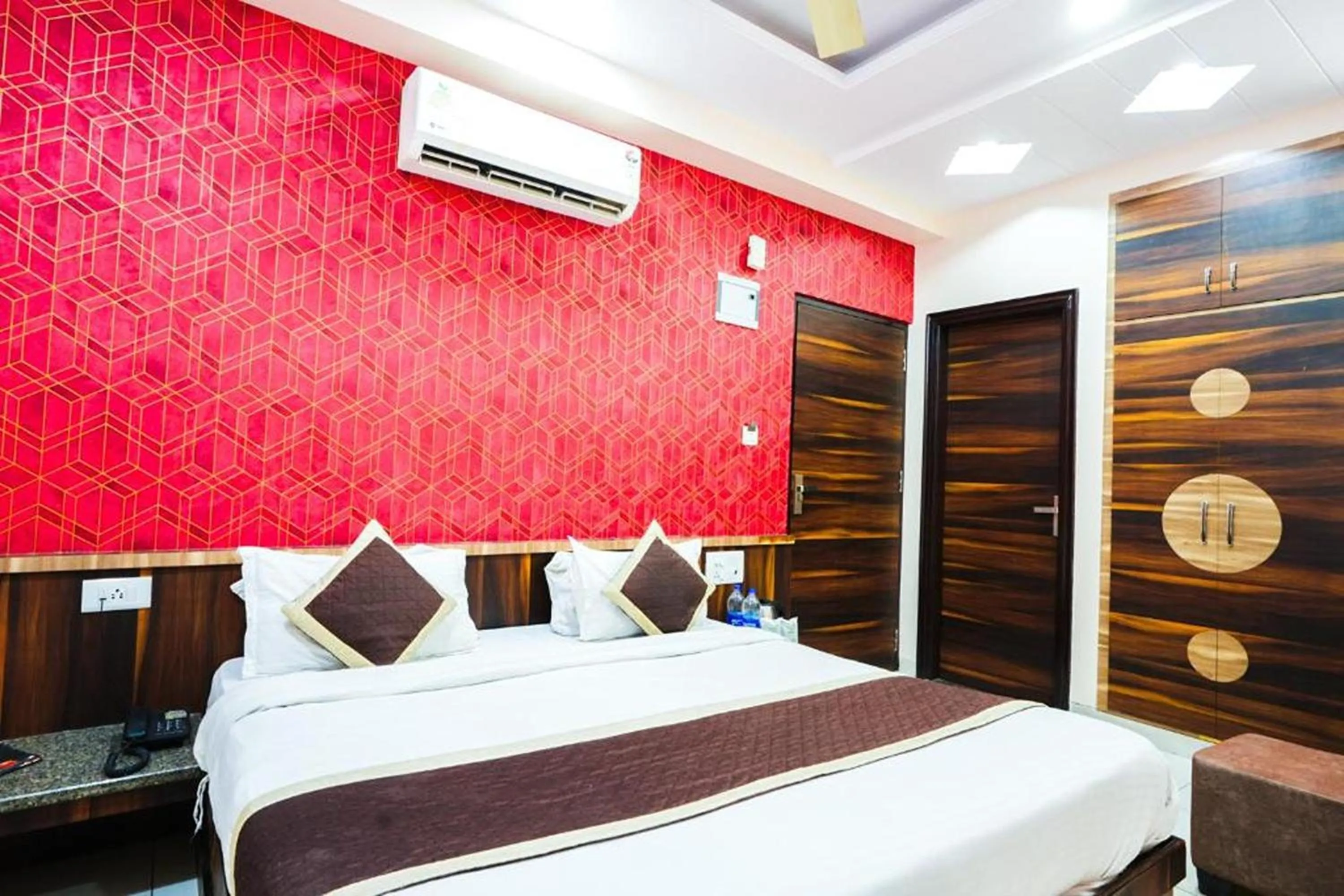 Hotel Olive Greens Near Jaipur International Airport