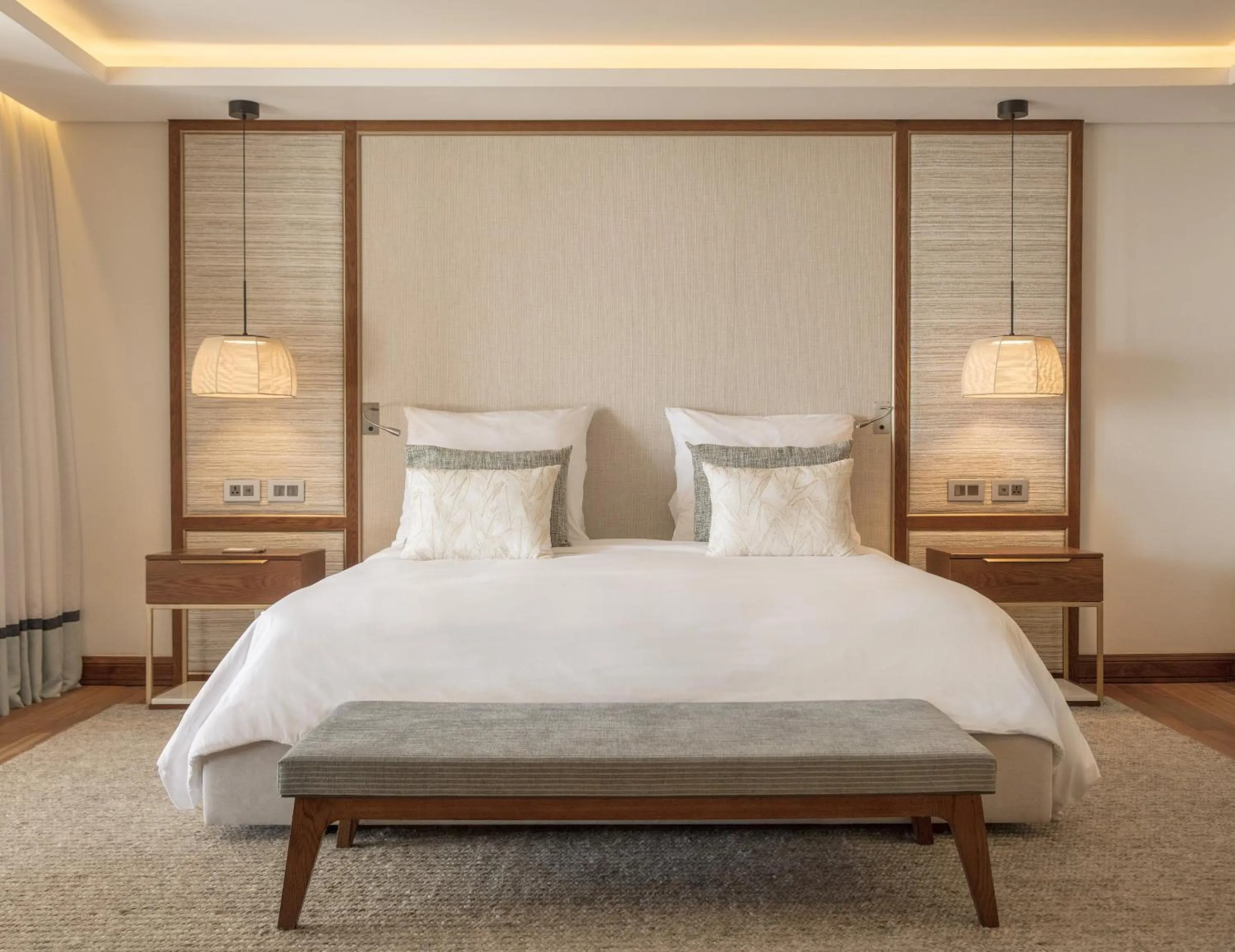 Bed in Paradis Beachcomber Golf Resort & Spa