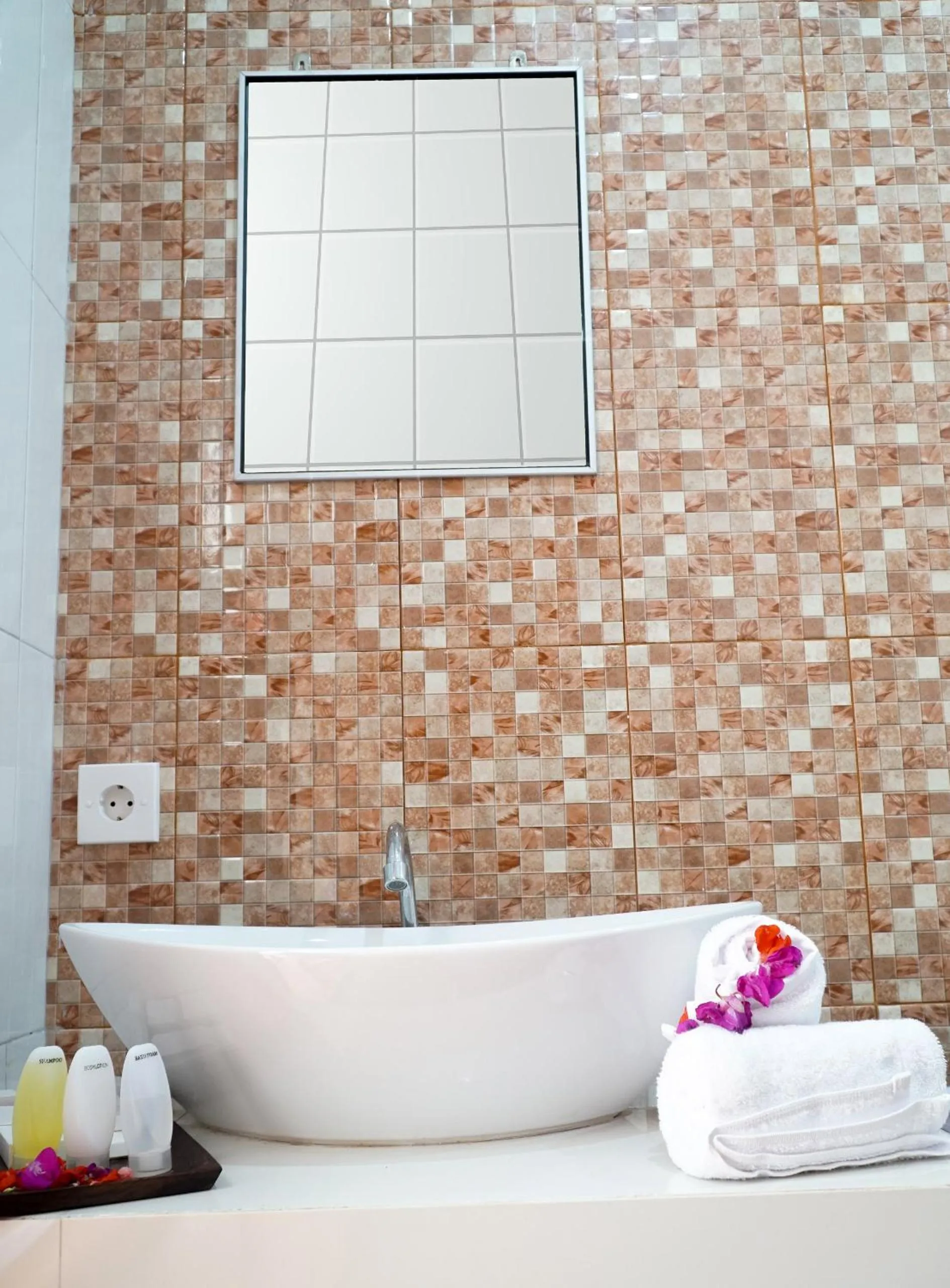 Bathroom in Seno Guesthouse & Cafe