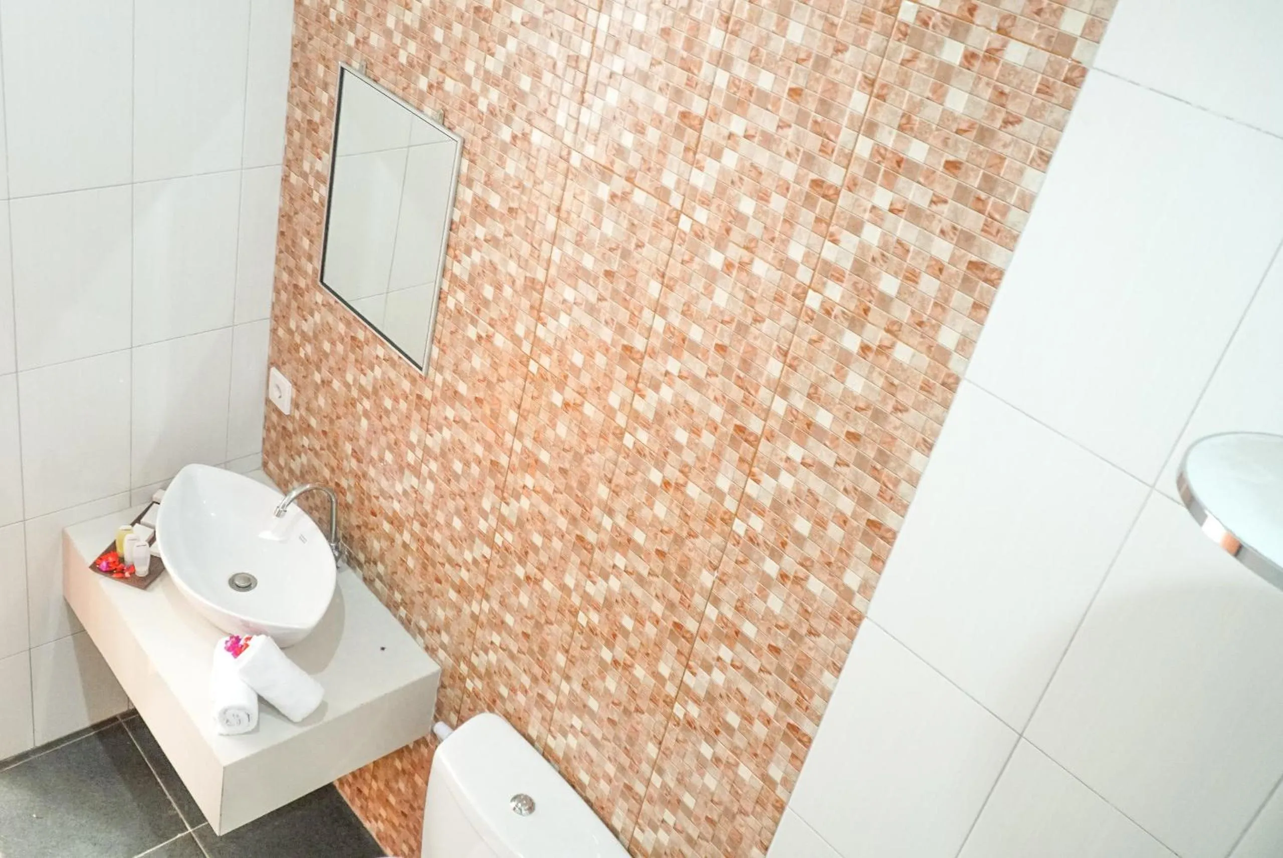 Bathroom in Seno Guesthouse & Cafe