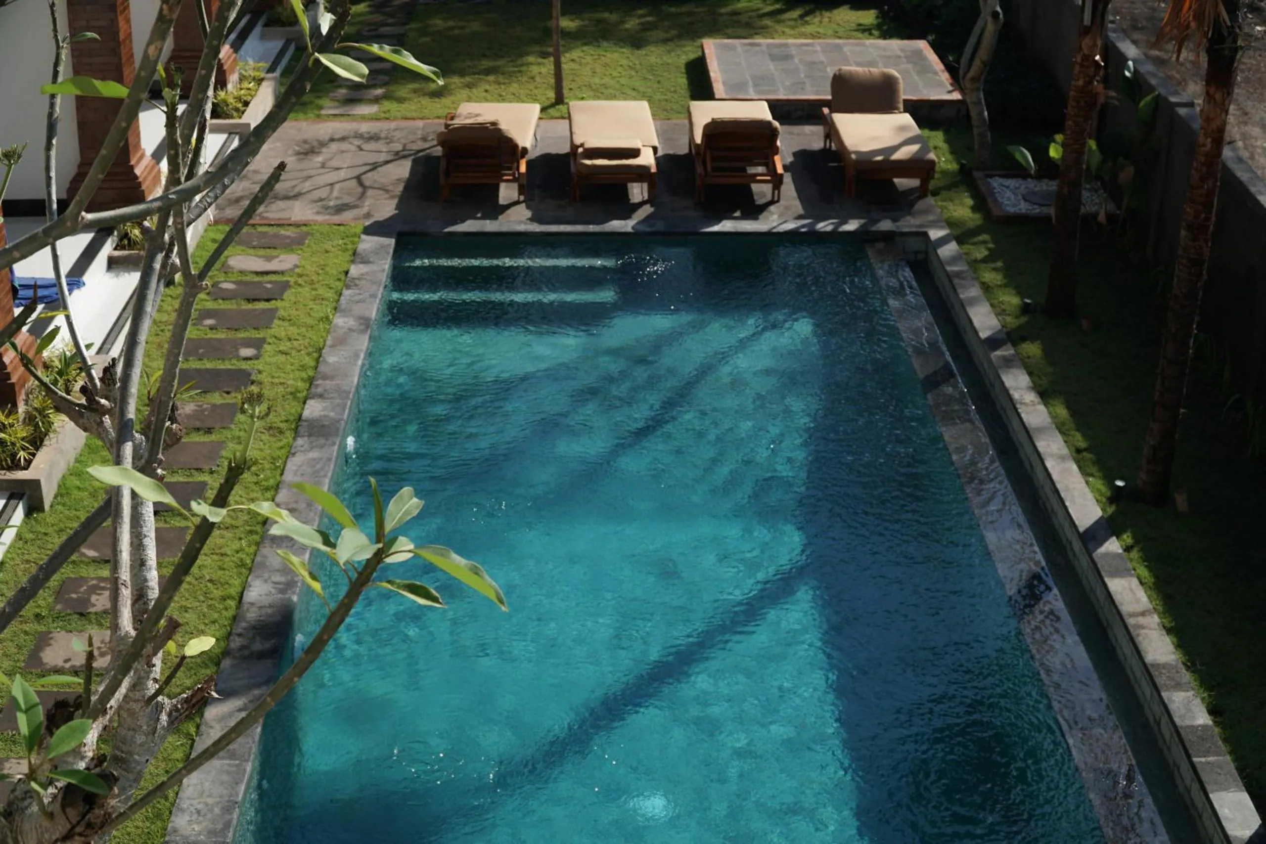 Swimming pool in Seno Guesthouse & Cafe