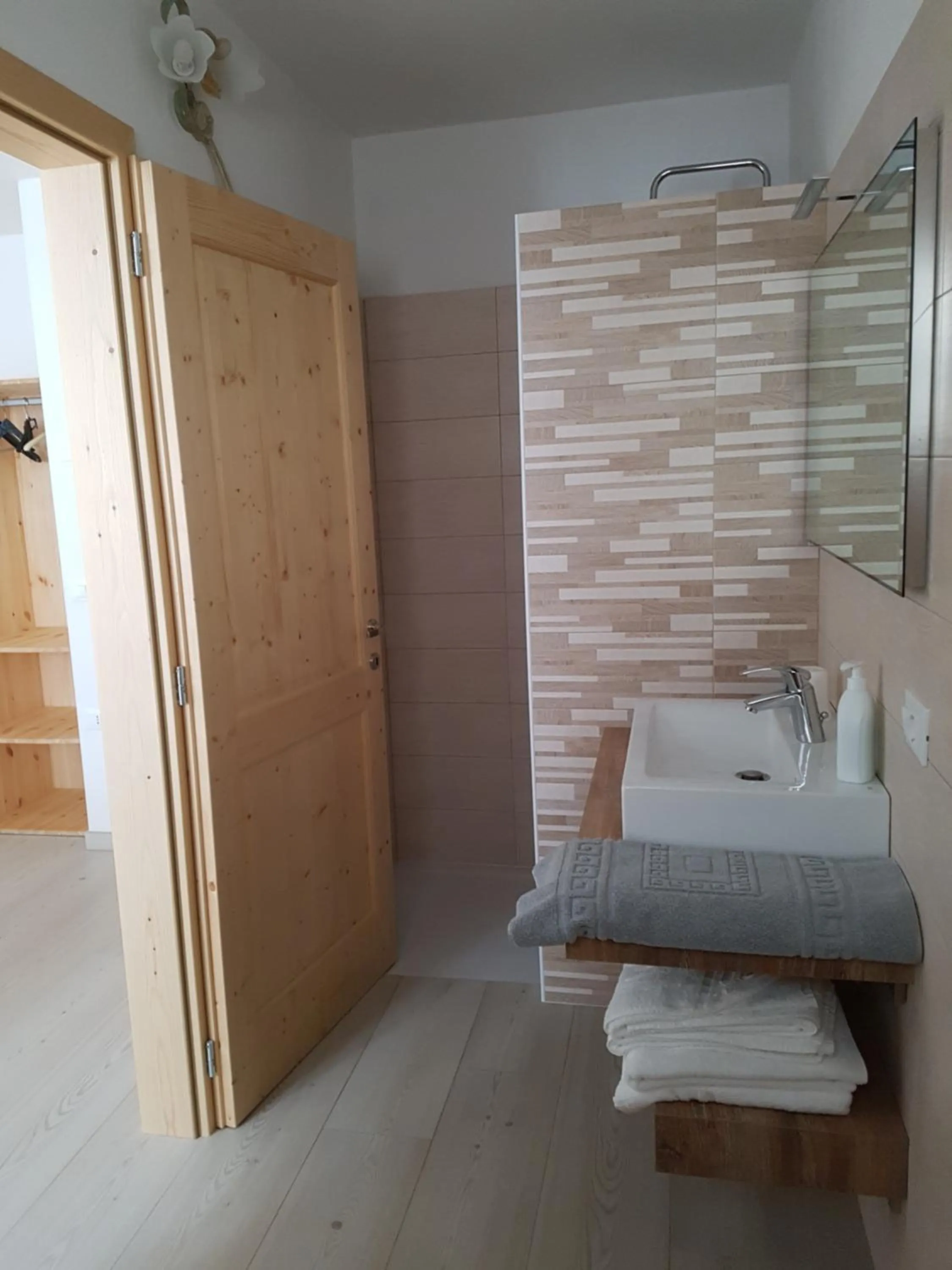 Economy Double or Twin Room in B&B Nido Delle Aquile