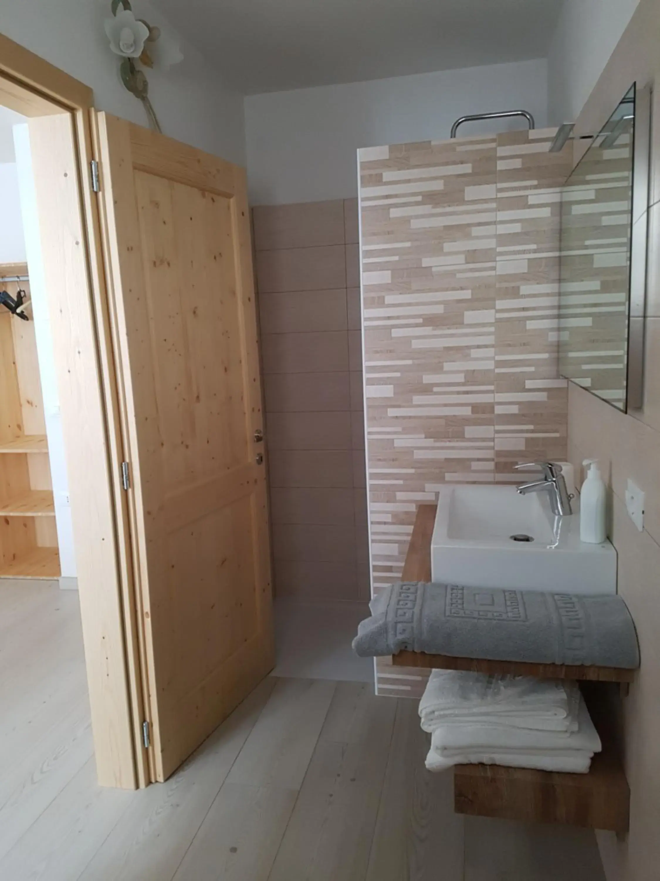 Economy Double or Twin Room in B&B Nido Delle Aquile Economy Double or Twin Room in B&B Nido Delle Aquile