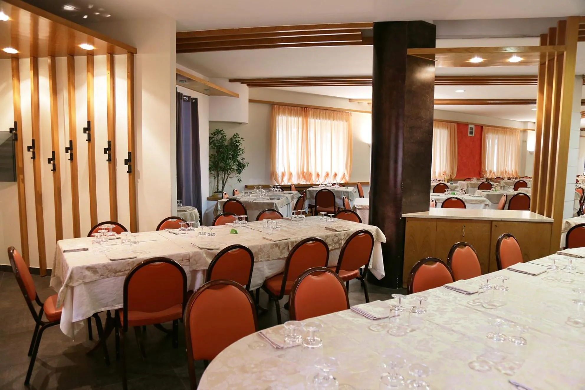 Breakfast in Hotel Meranda