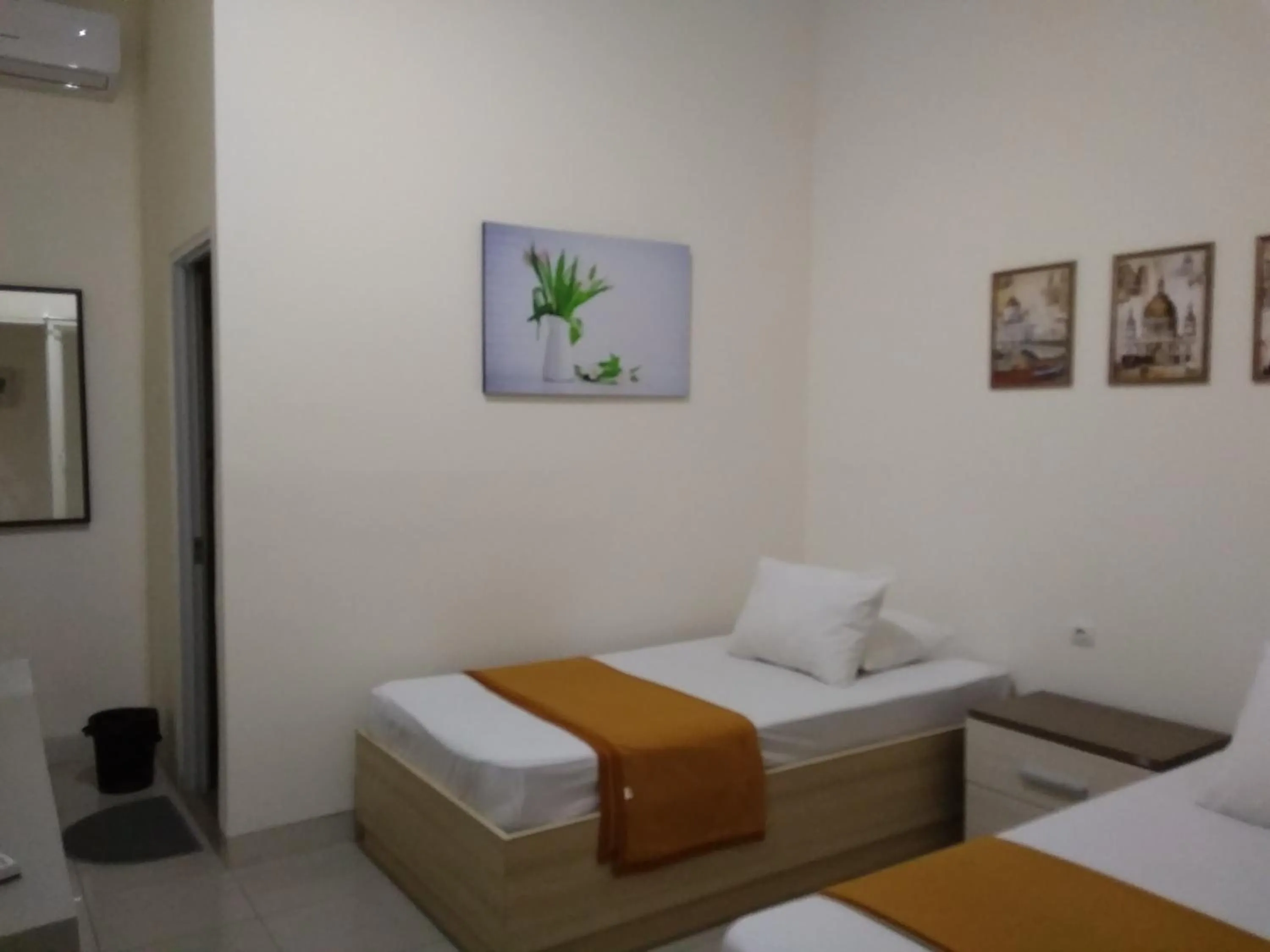 Bedroom, Bed in GK Gallery Rumah Sewa