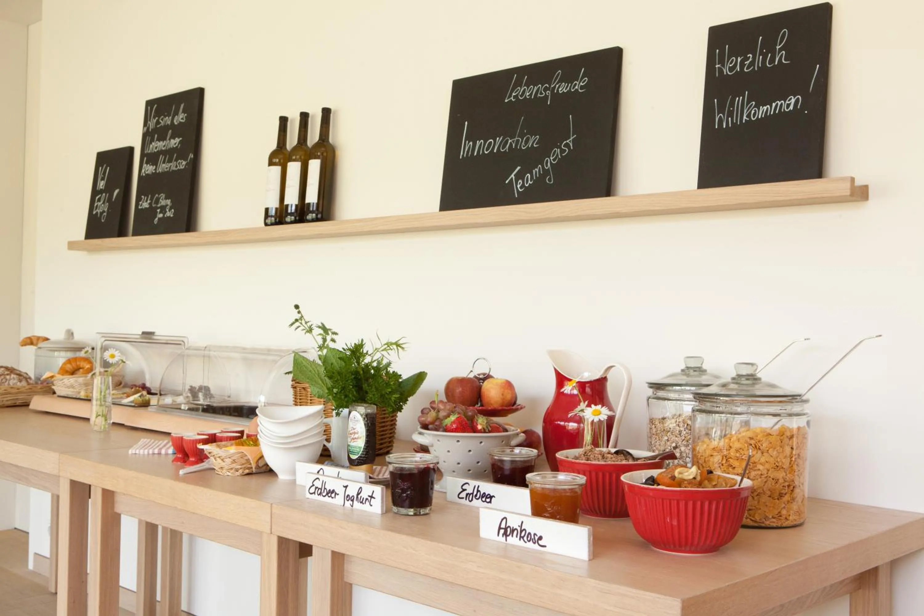 Breakfast in WeinKulturgut Longen-Schlöder