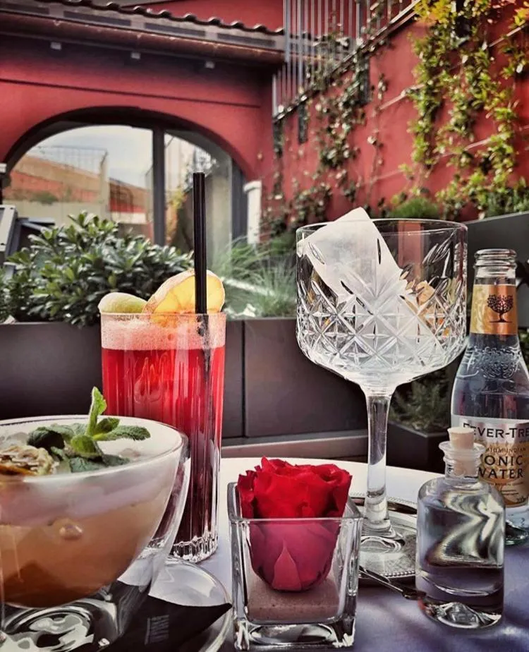 Restaurant/places to eat in Hotel Gabbani