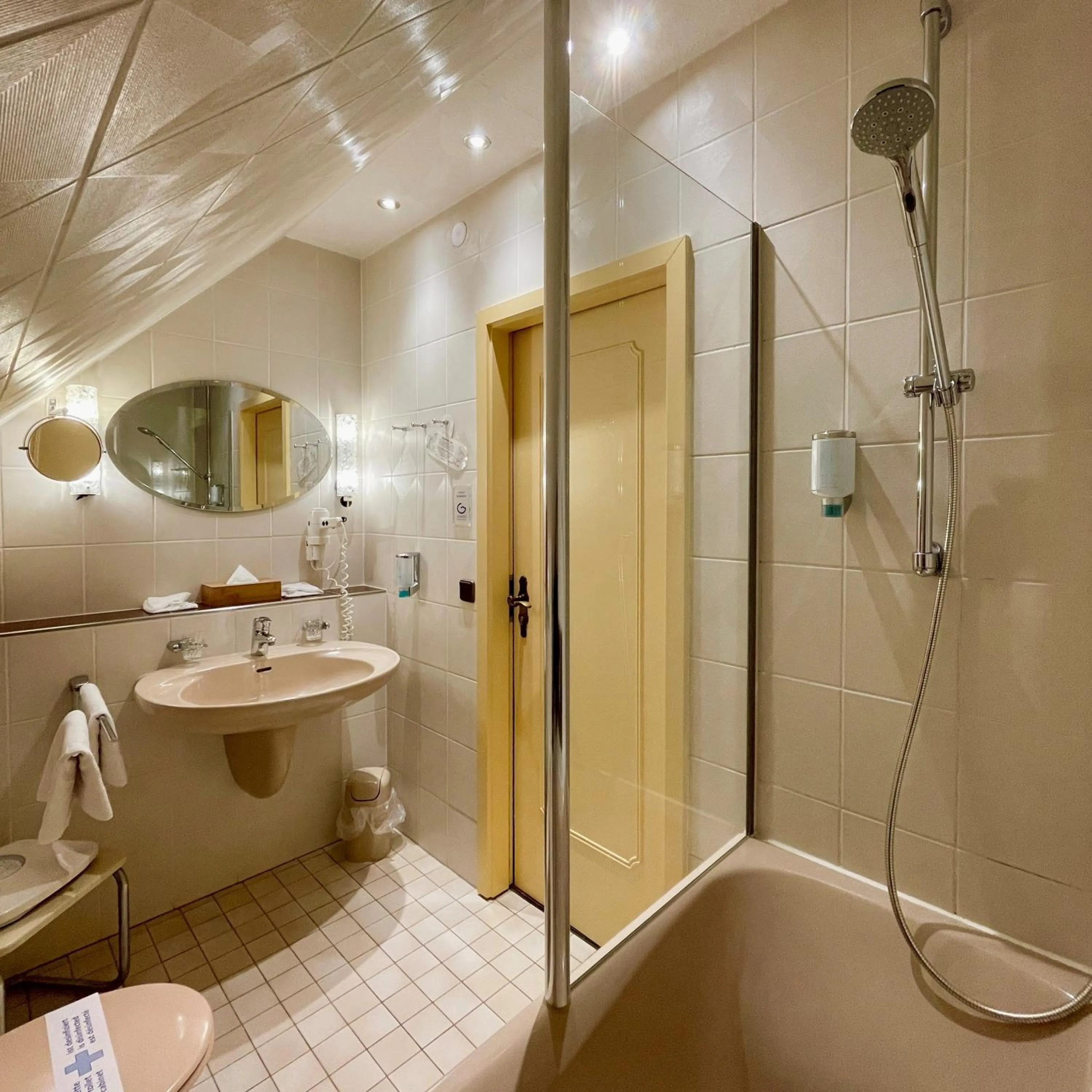 Shower in Villa am Park