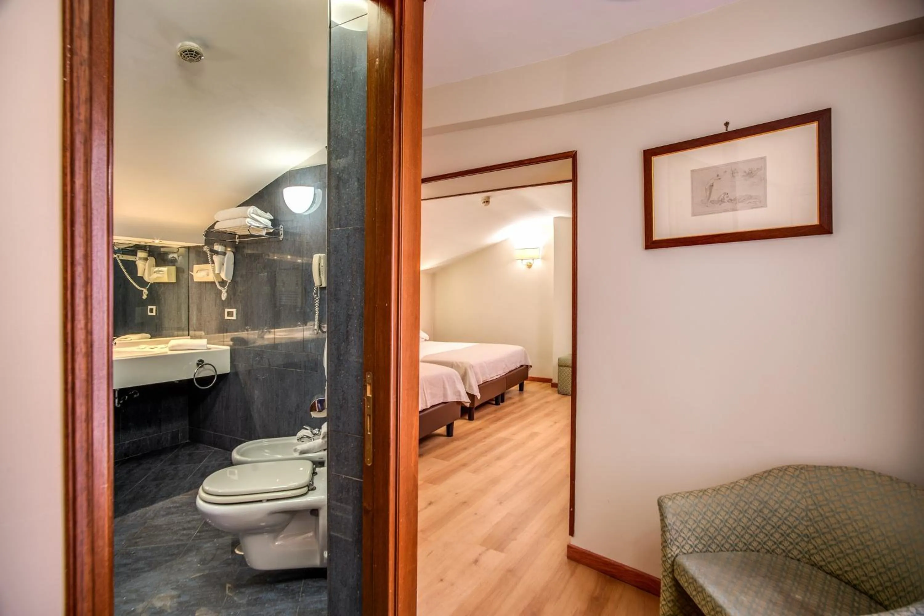 Photo of the whole room in Hotel Della Torre Argentina