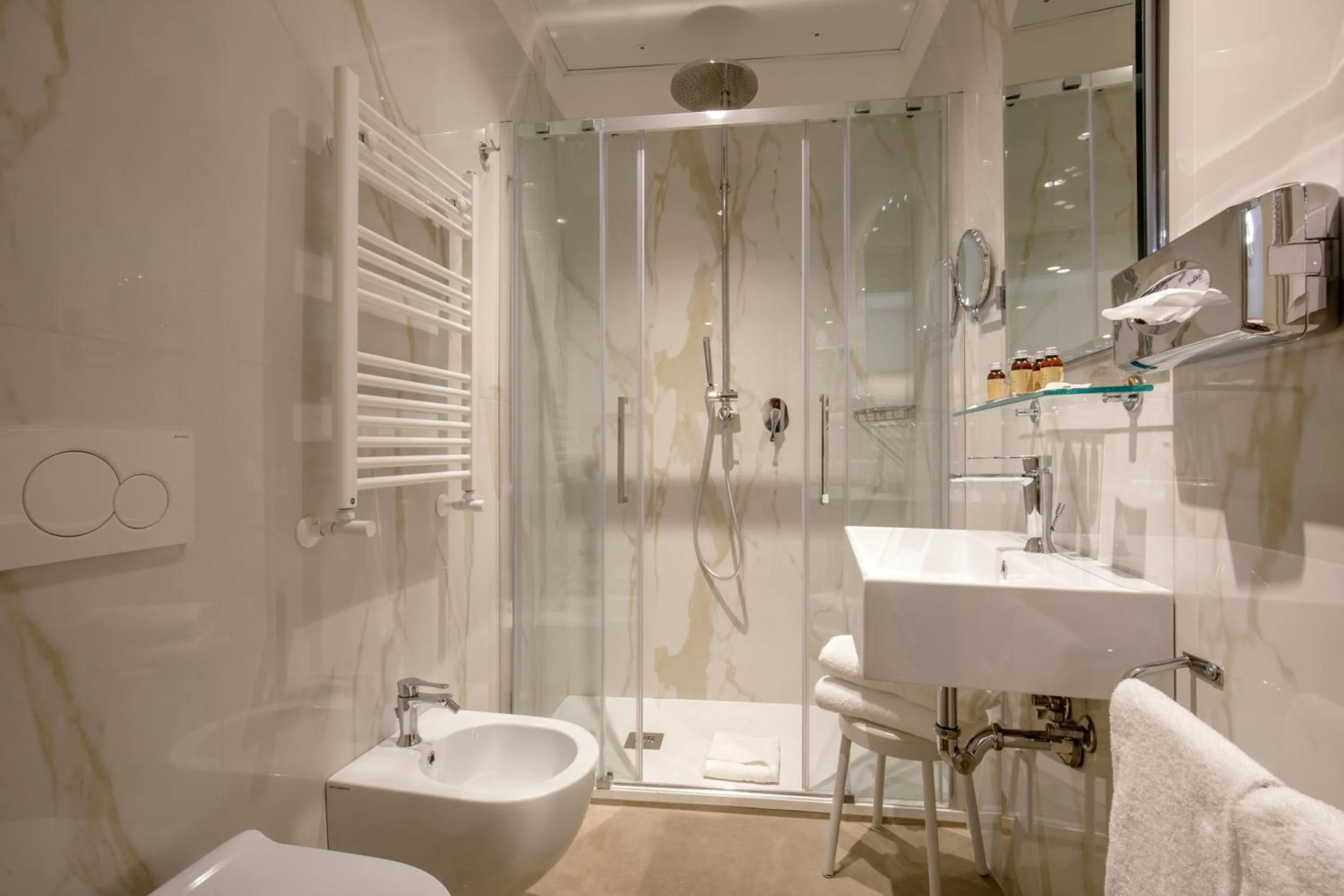 Bathroom in Hotel Della Torre Argentina