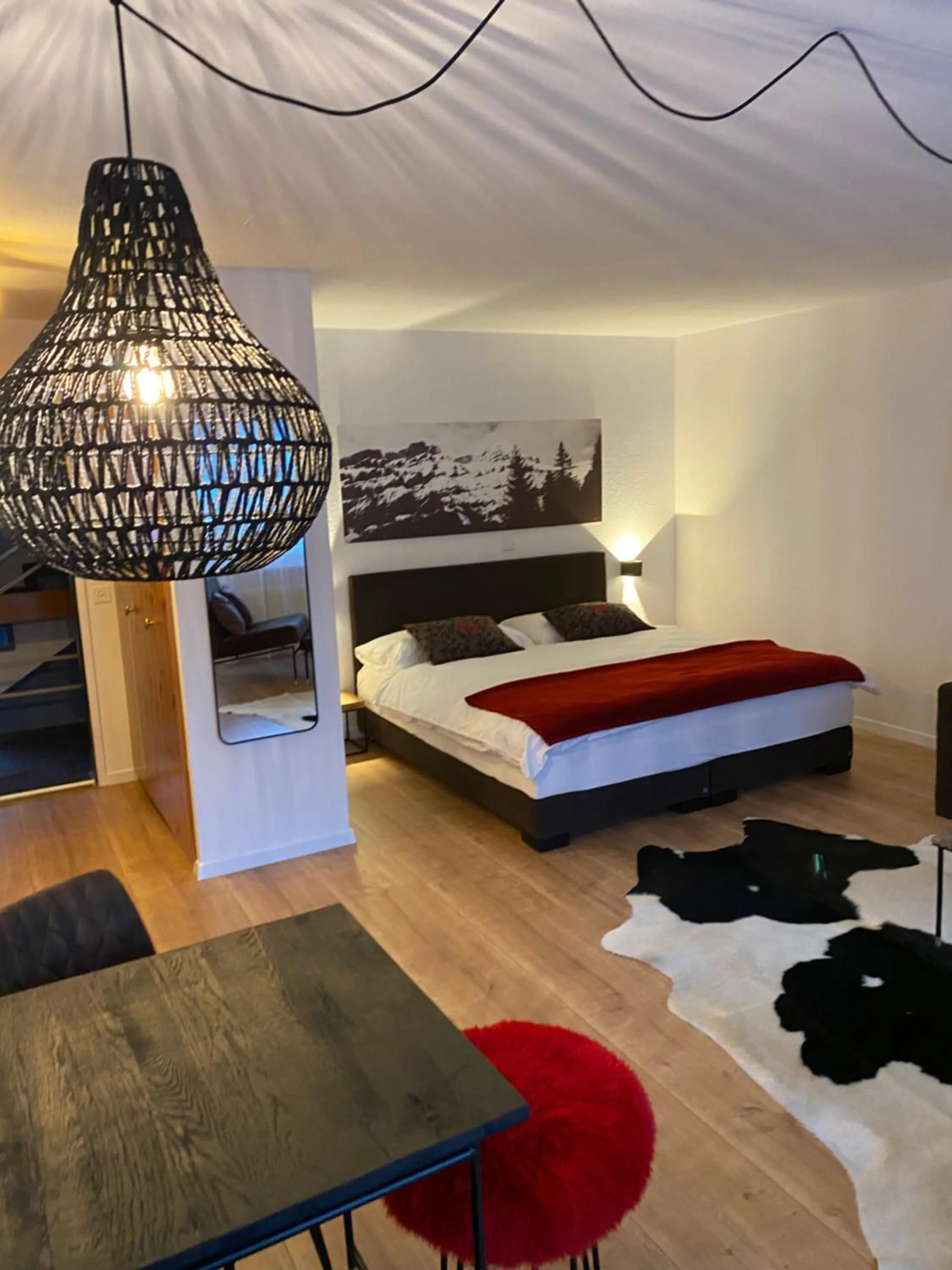 Photo of the whole room, Bed in Hotel Alfa Superieur - Leukerbad-Therme
