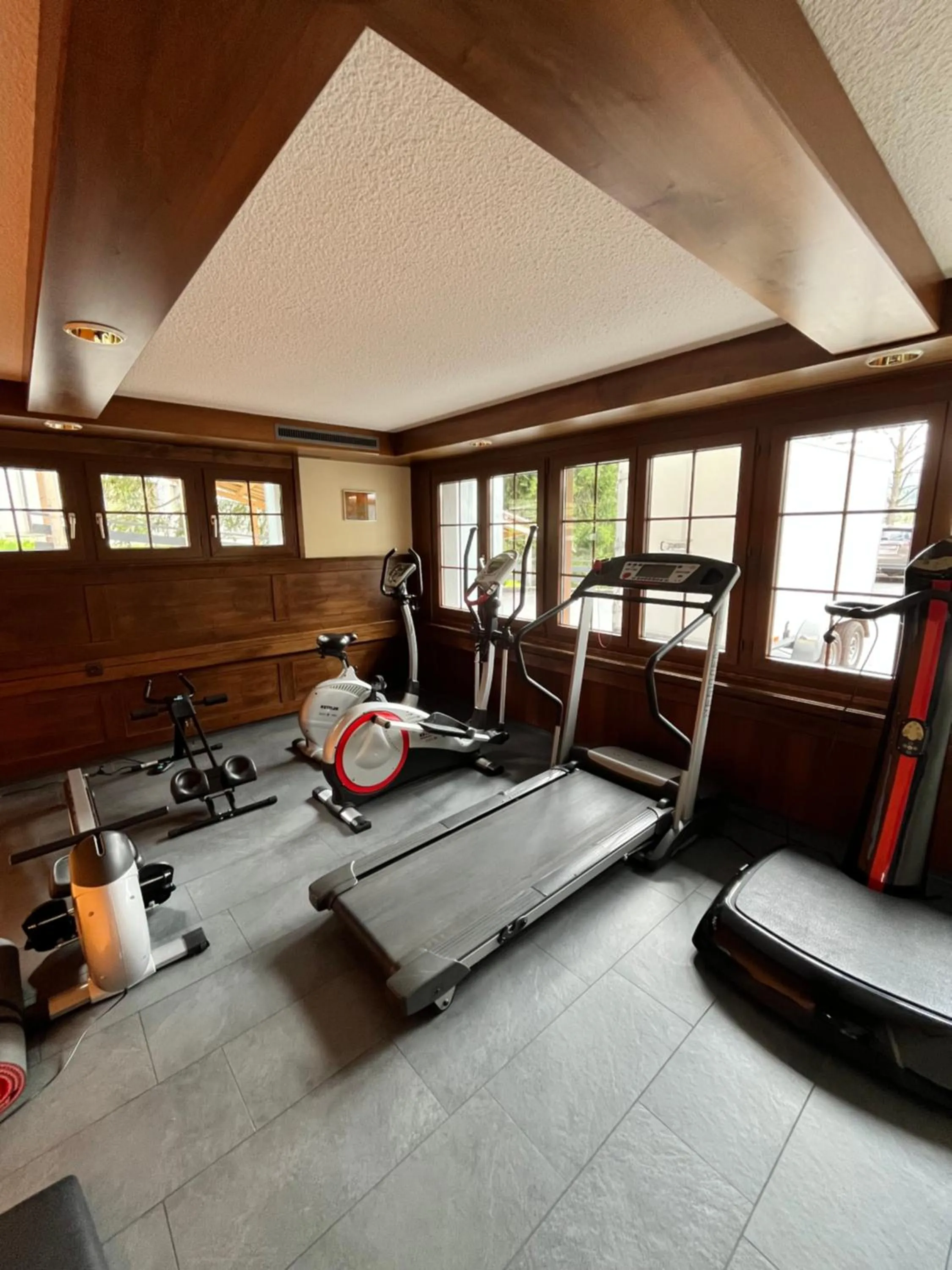 Spa and wellness centre/facilities in Hotel Alfa Superieur - Leukerbad-Therme