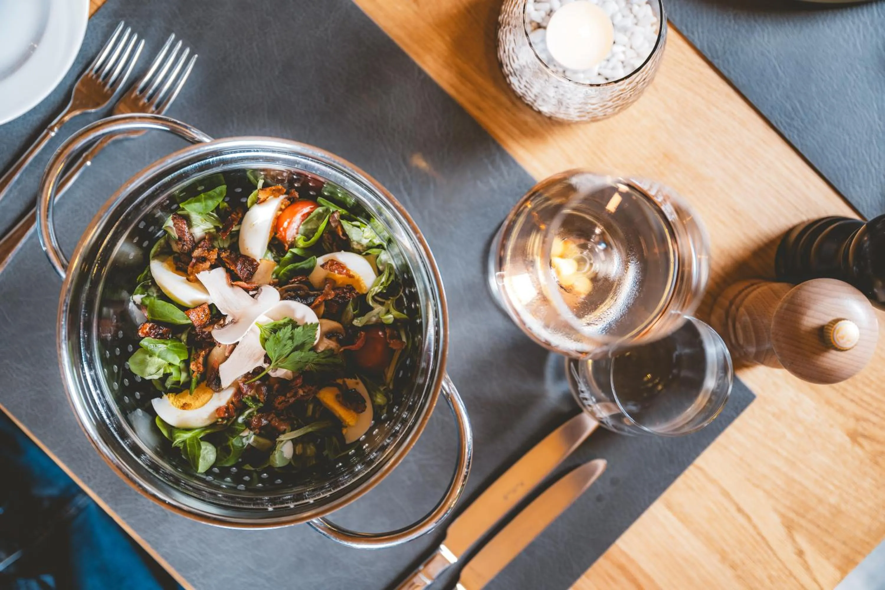 Dinner in Hotel Alfa Superieur - Leukerbad-Therme