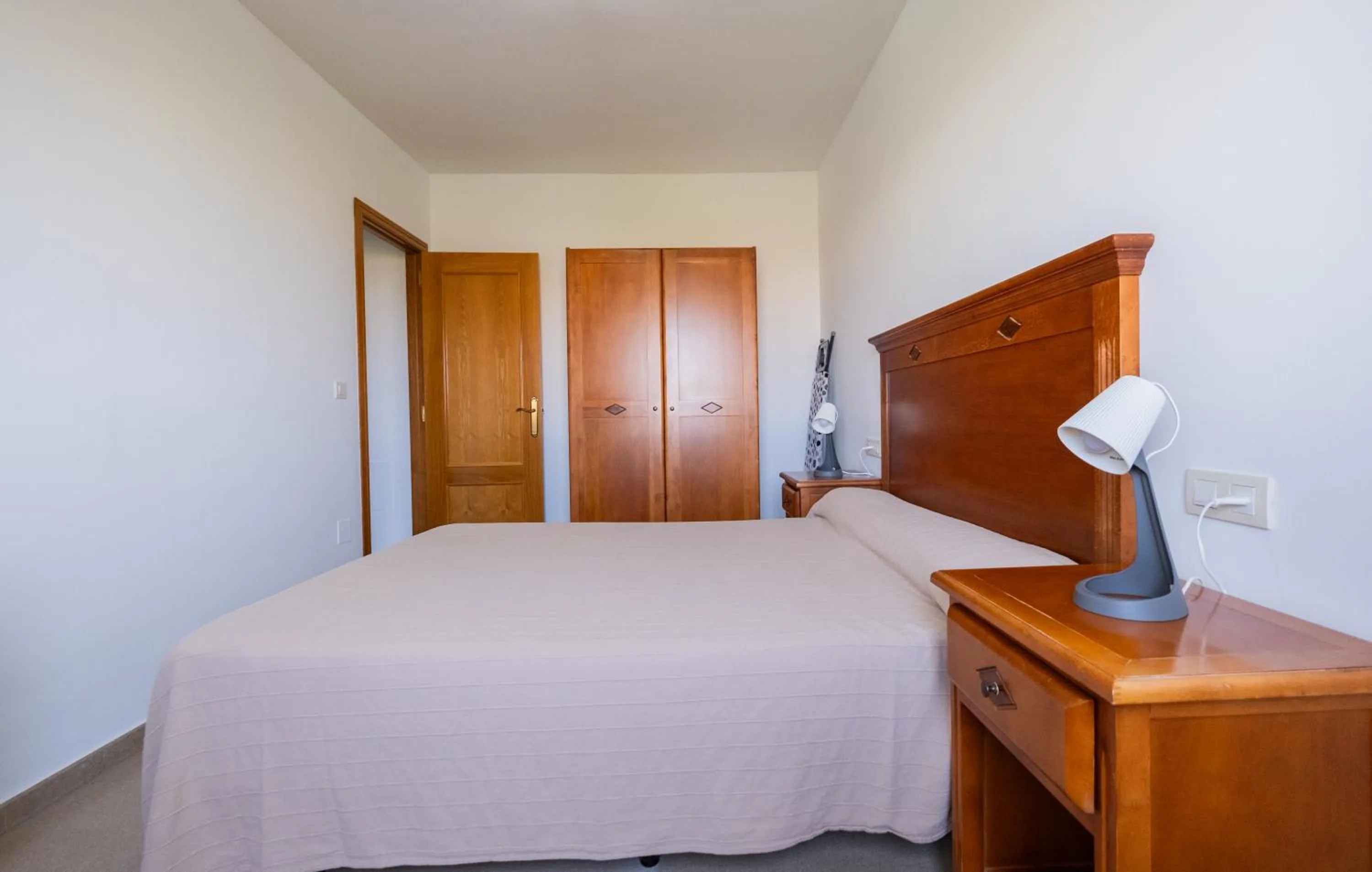 Bedroom, Bed in Apartamentos Proamar