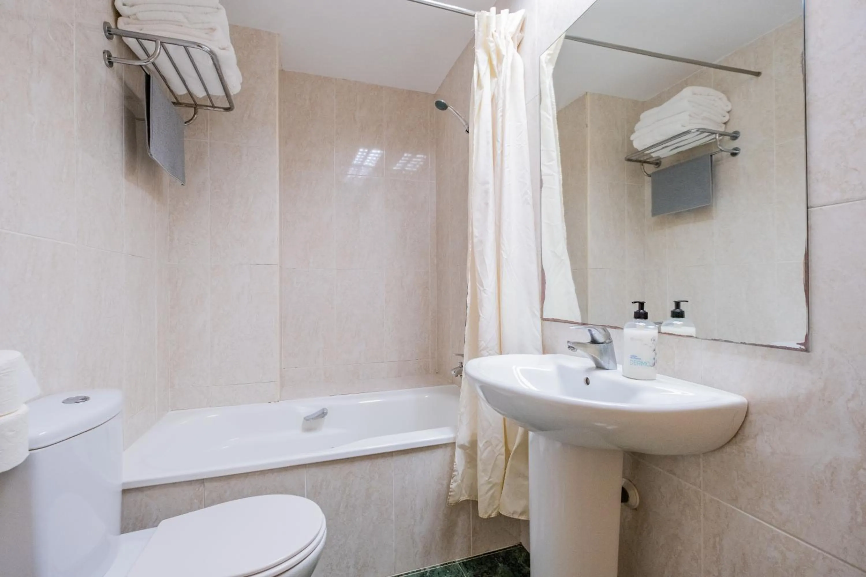 Apartamentos Proamar