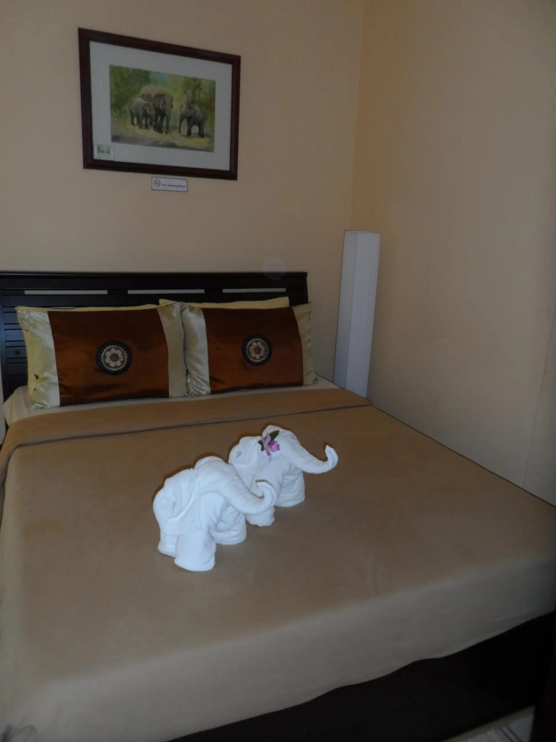 Bed in Baiyoke Chalet Hotel