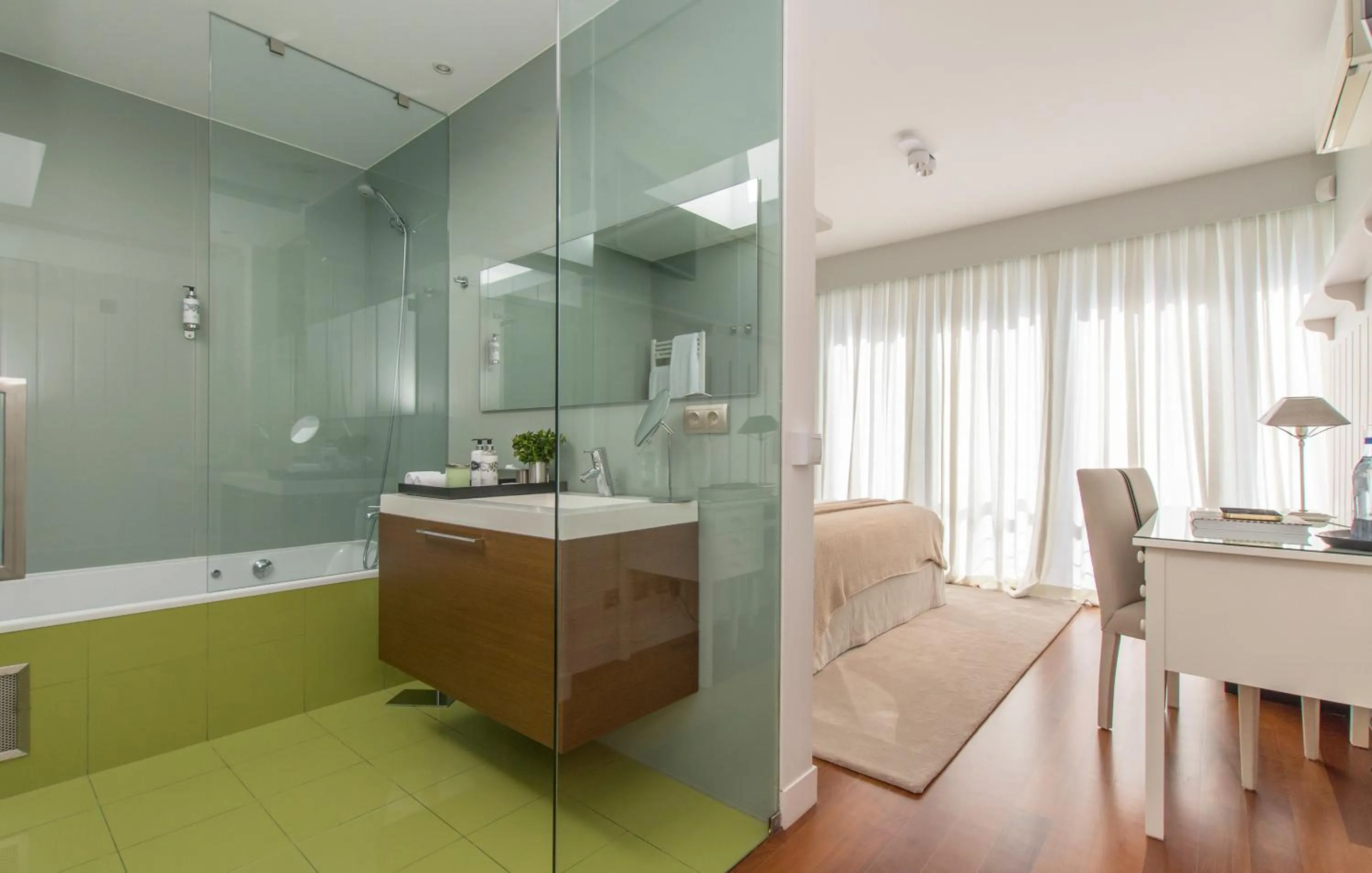 Bedroom in Cascais Casa Laranja Guesthouse