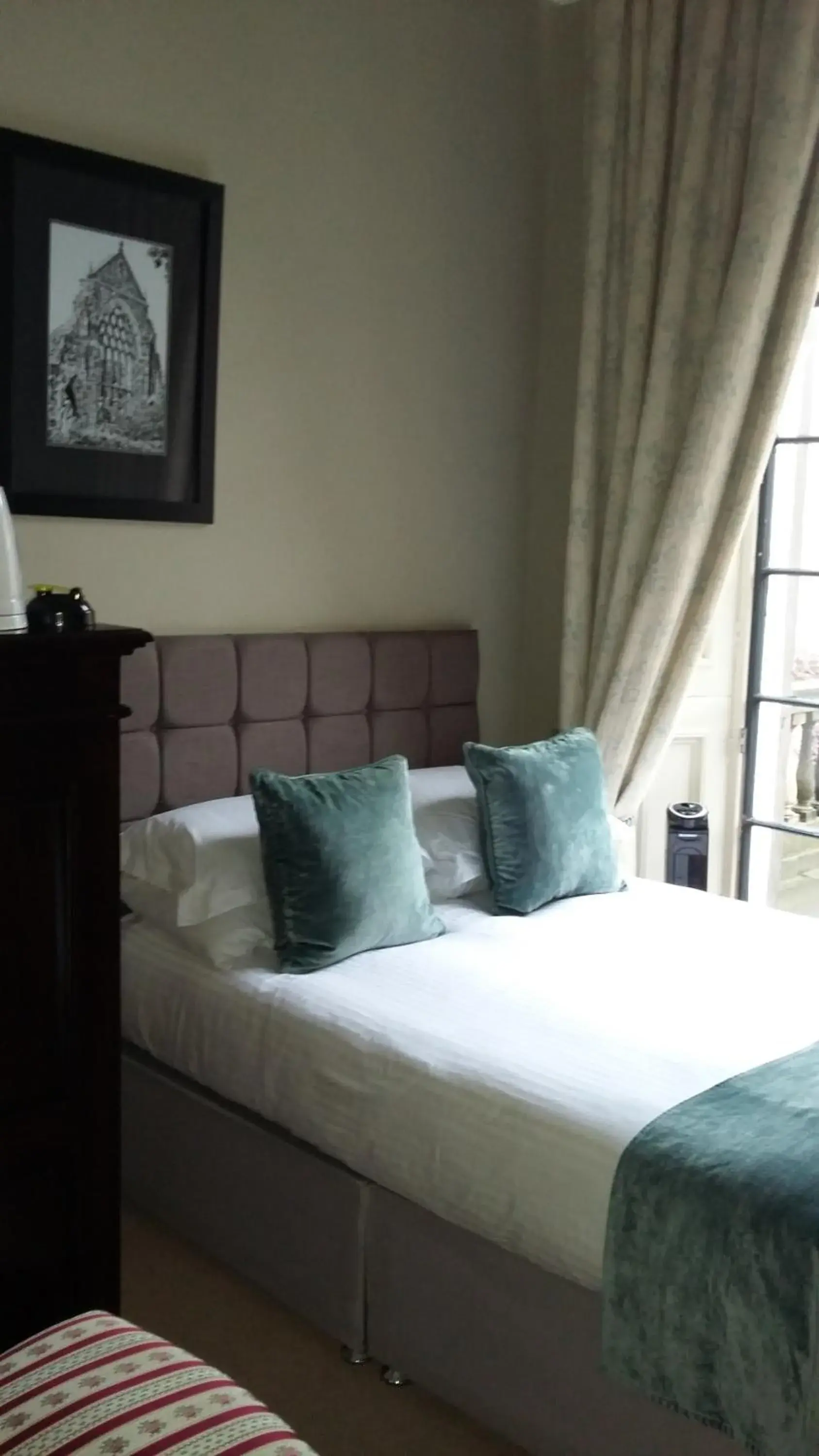 Compact Double Room in No11 Boutique Hotel & Brasserie Compact Double Room in No11 Boutique Hotel & Brasserie