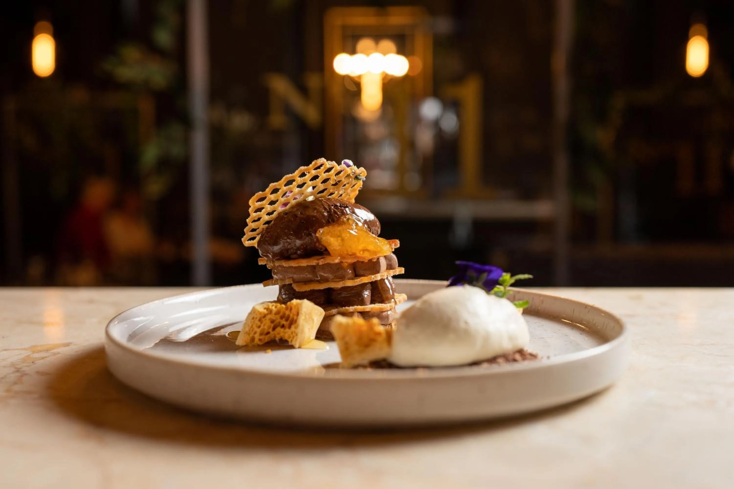 Restaurant/places to eat in No11 Boutique Hotel & Brasserie