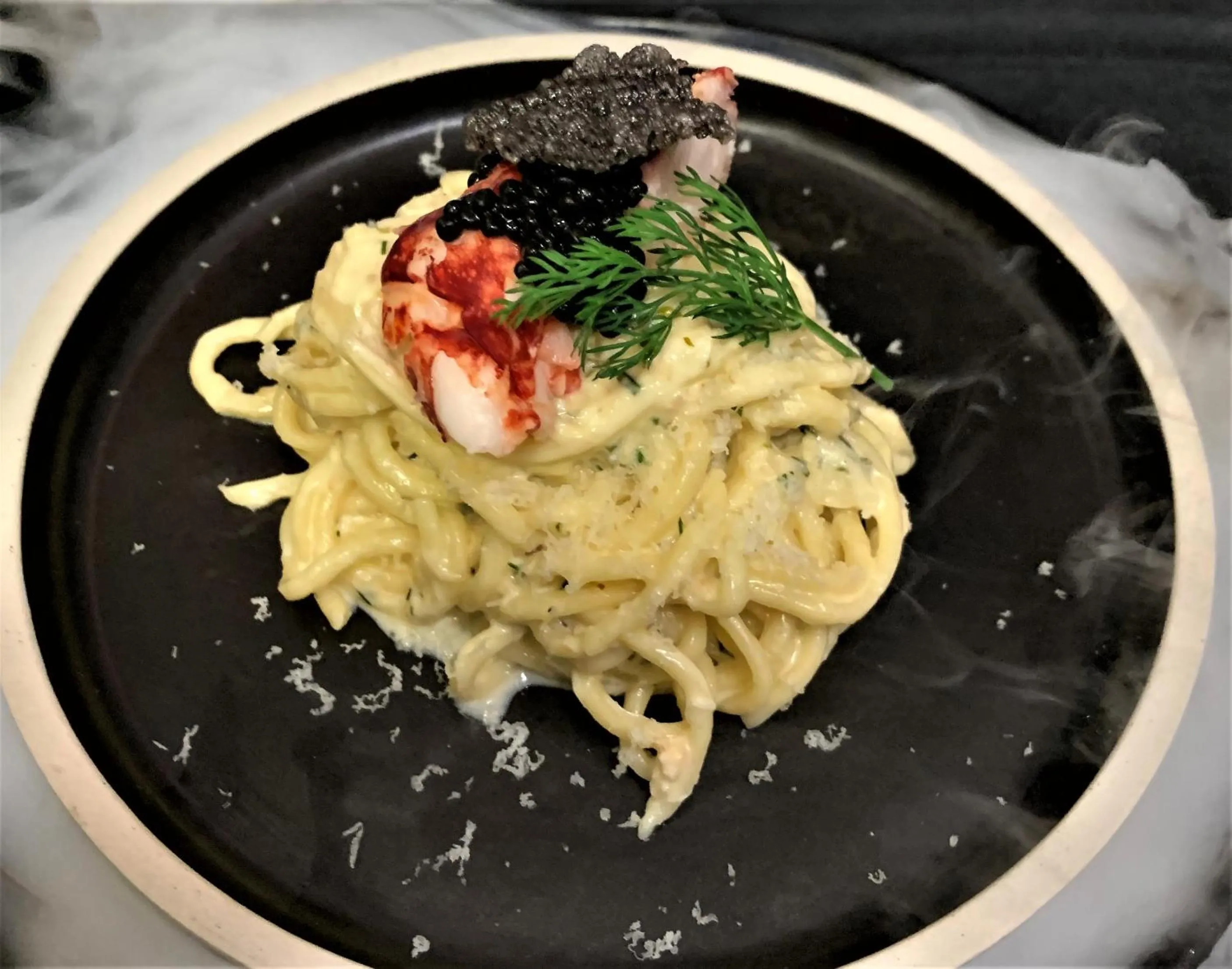 Restaurant/places to eat in No11 Boutique Hotel & Brasserie