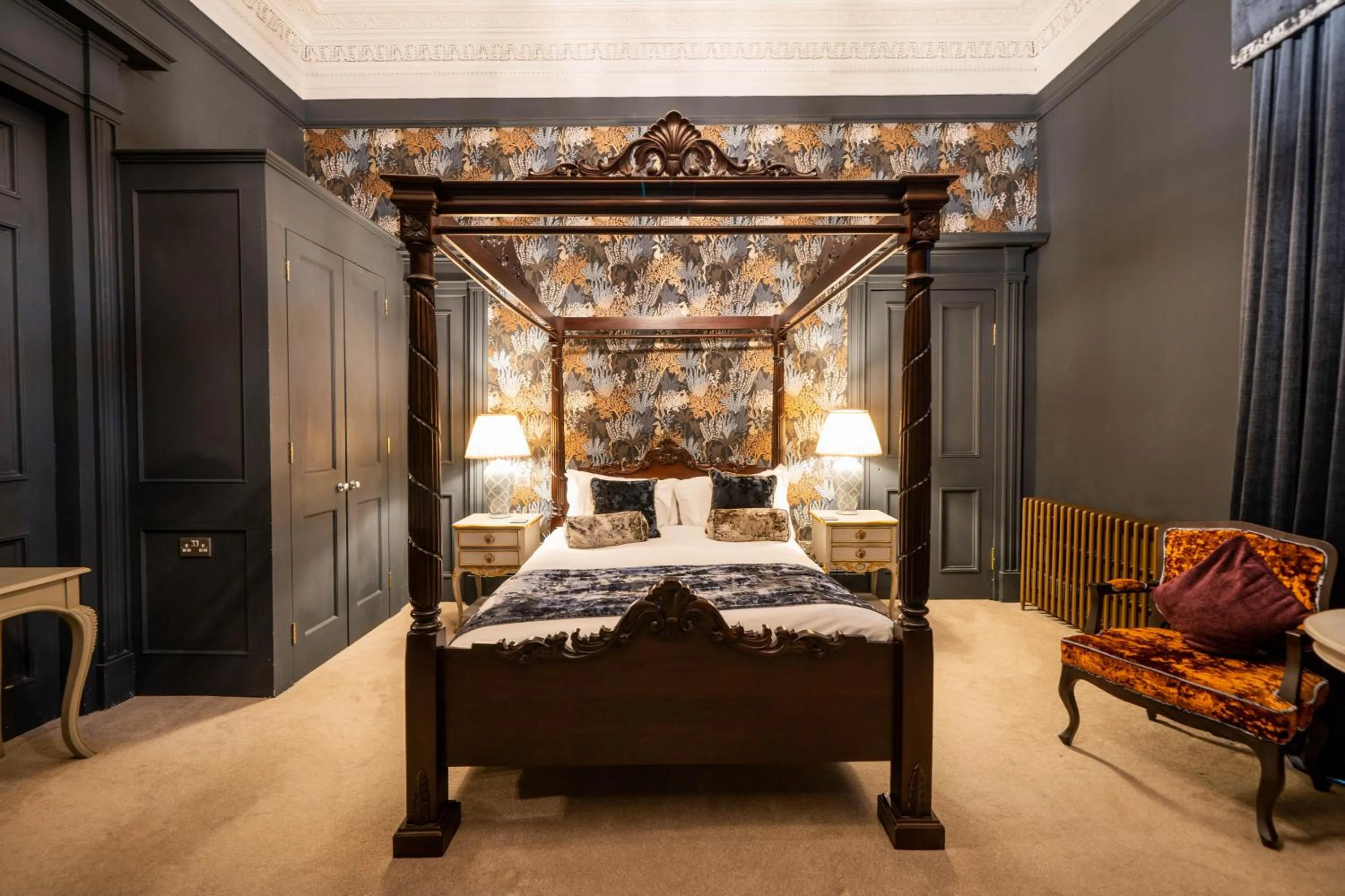 Bedroom, Bed in No11 Boutique Hotel & Brasserie