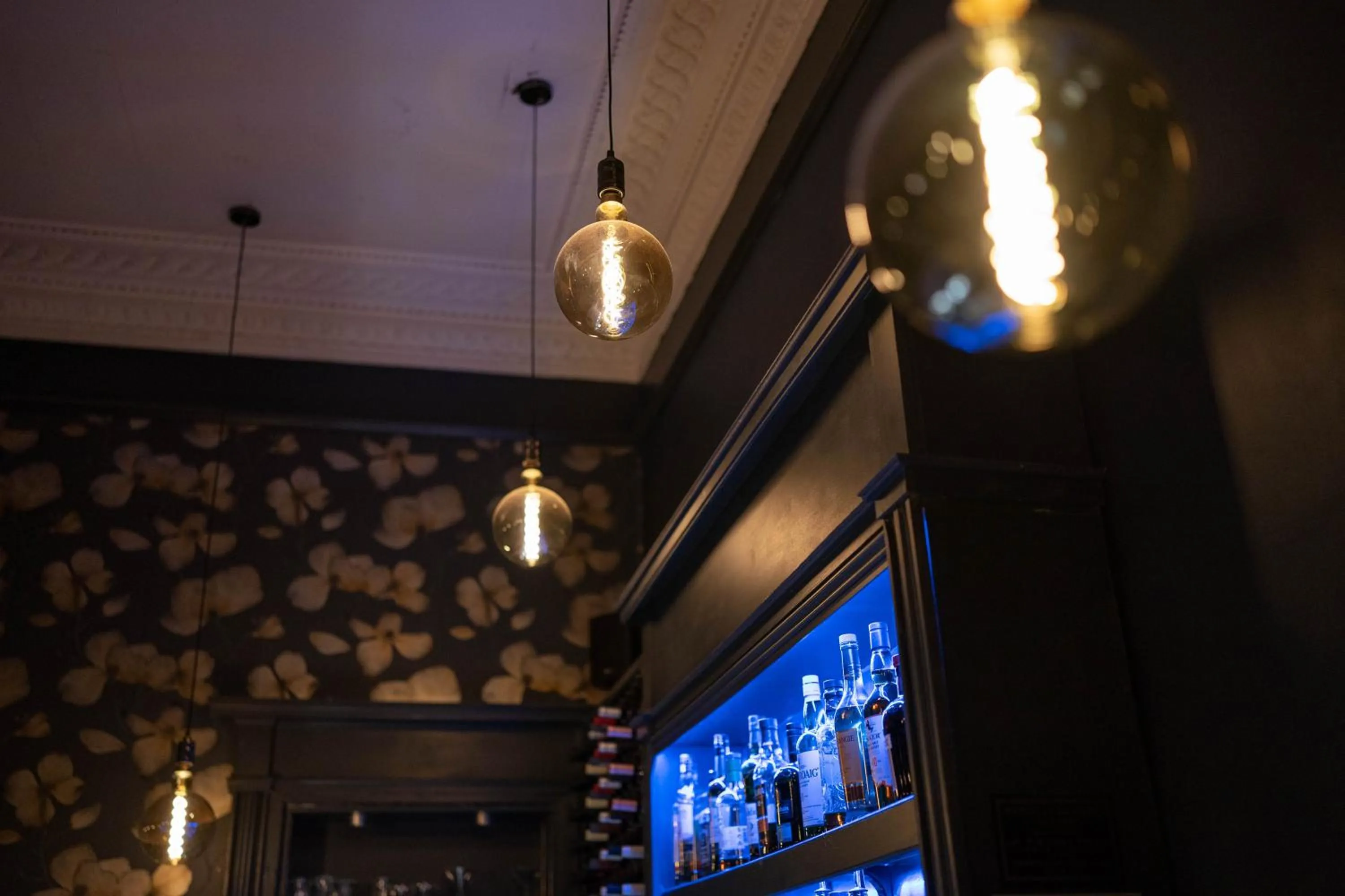 Restaurant/places to eat in No11 Boutique Hotel & Brasserie