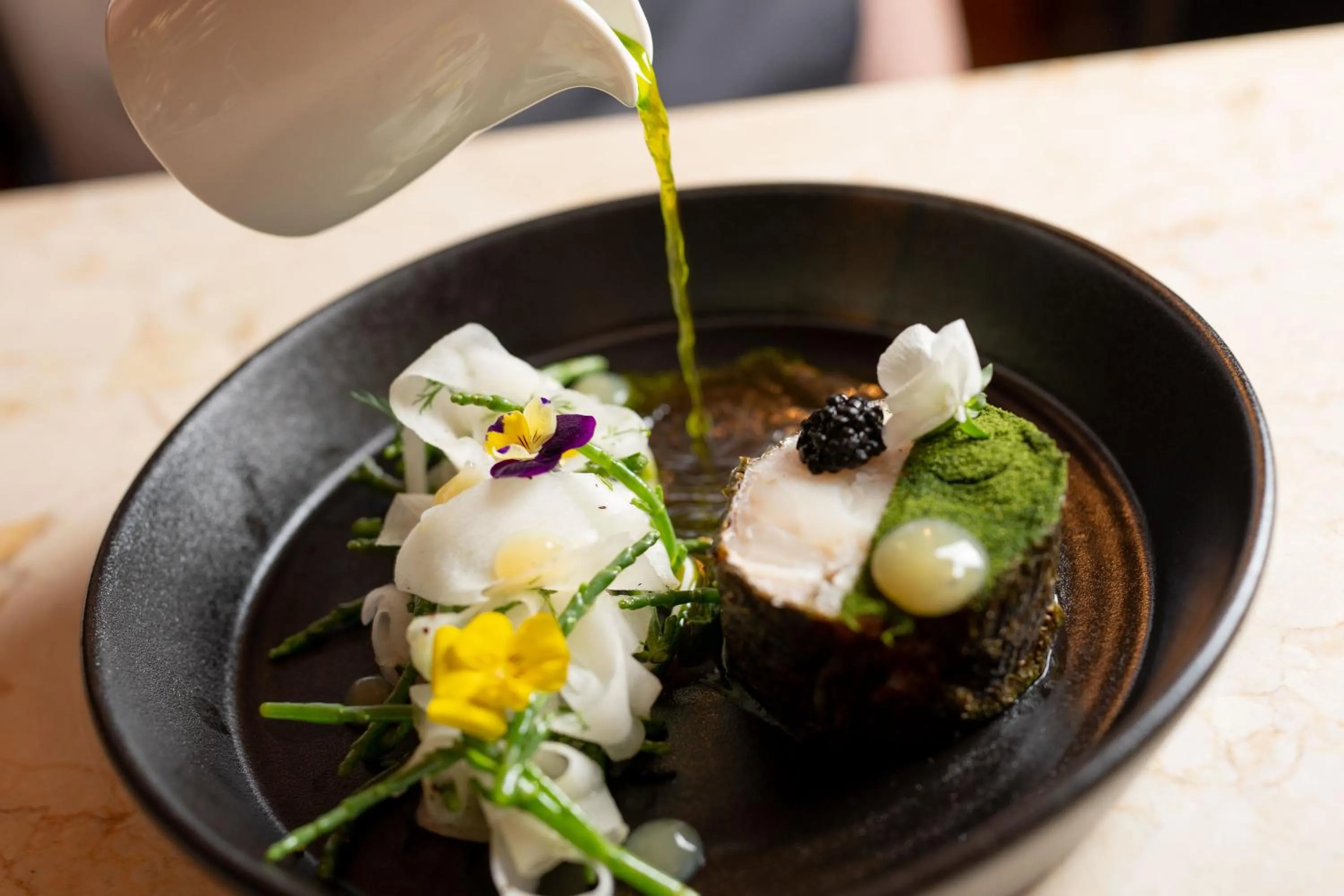 Restaurant/places to eat in No11 Boutique Hotel & Brasserie