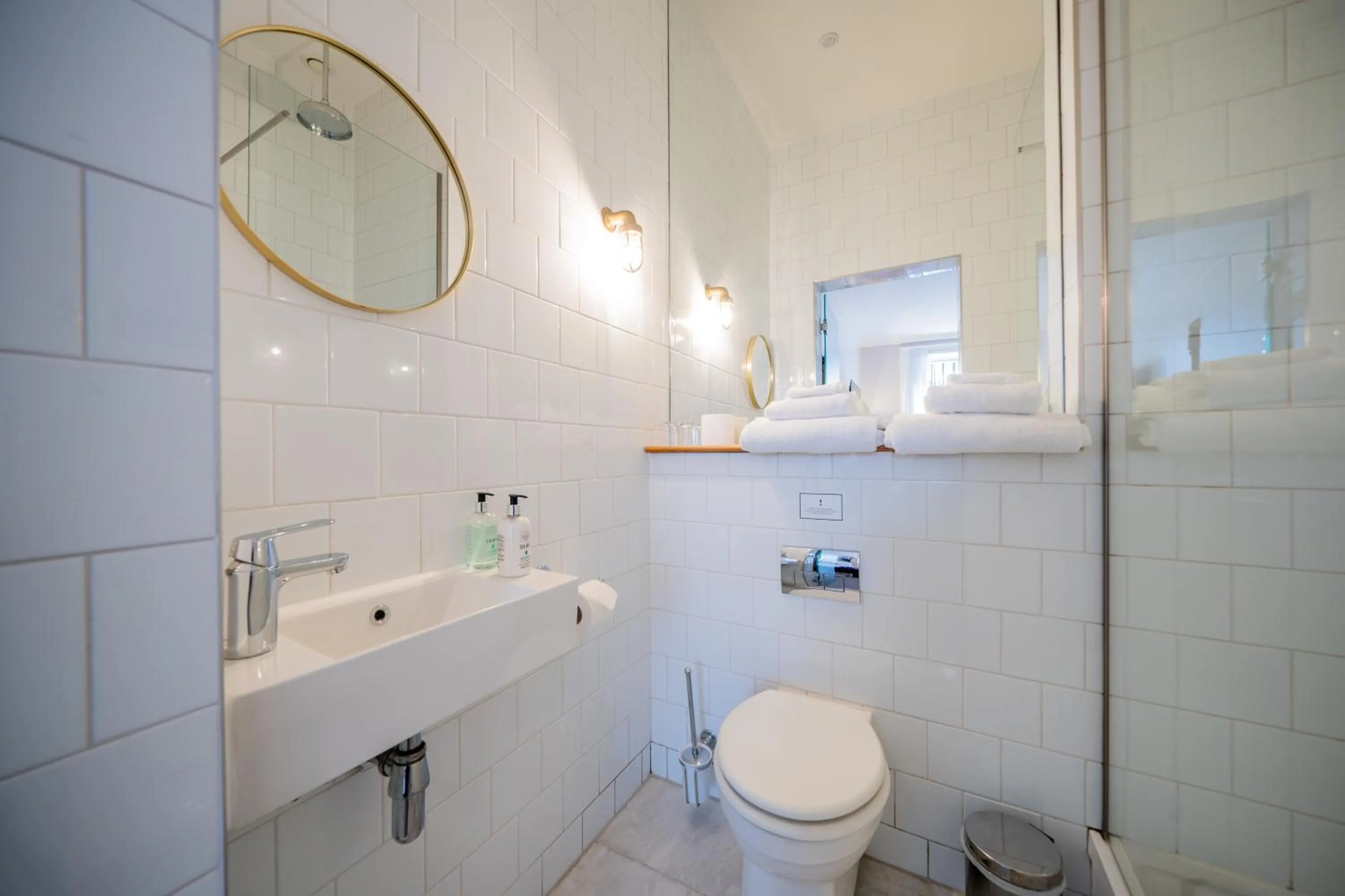 Bathroom in No11 Boutique Hotel & Brasserie