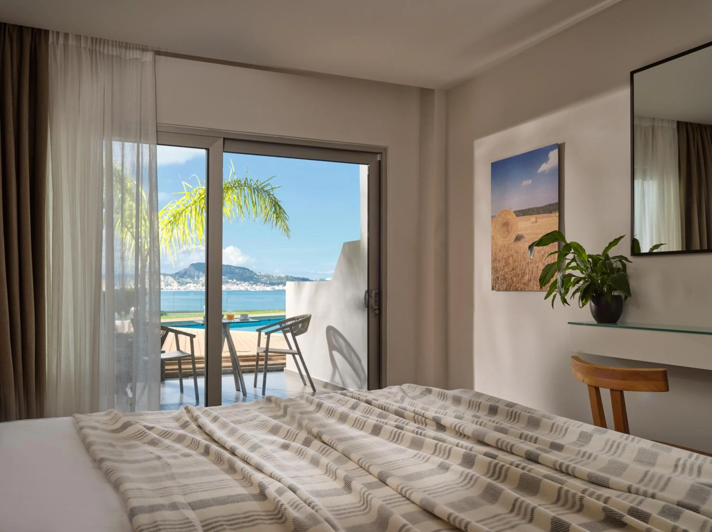 Balcony/Terrace, Bed in Ionian Hill Hotel