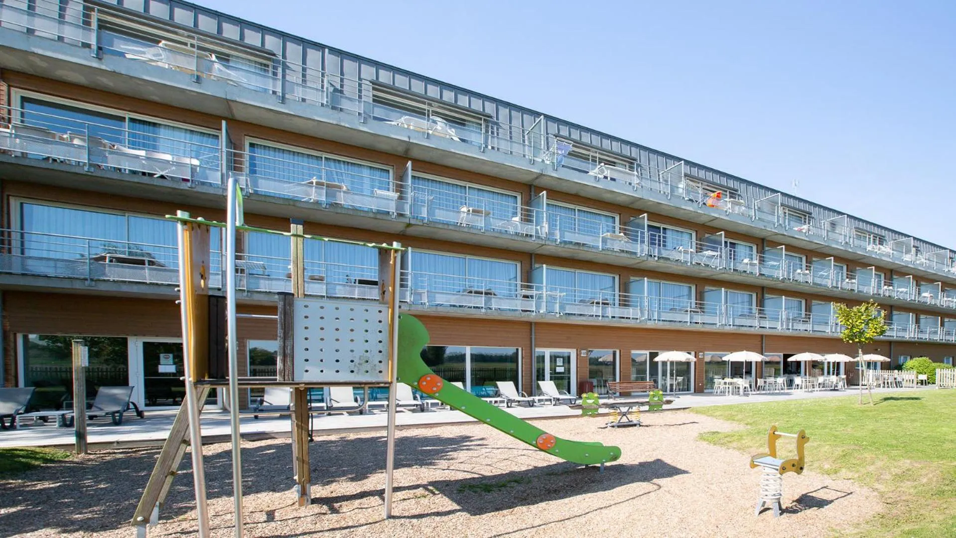 Facade/entrance in Vacancéole - Le Domaine du Mont - Mont St Michel