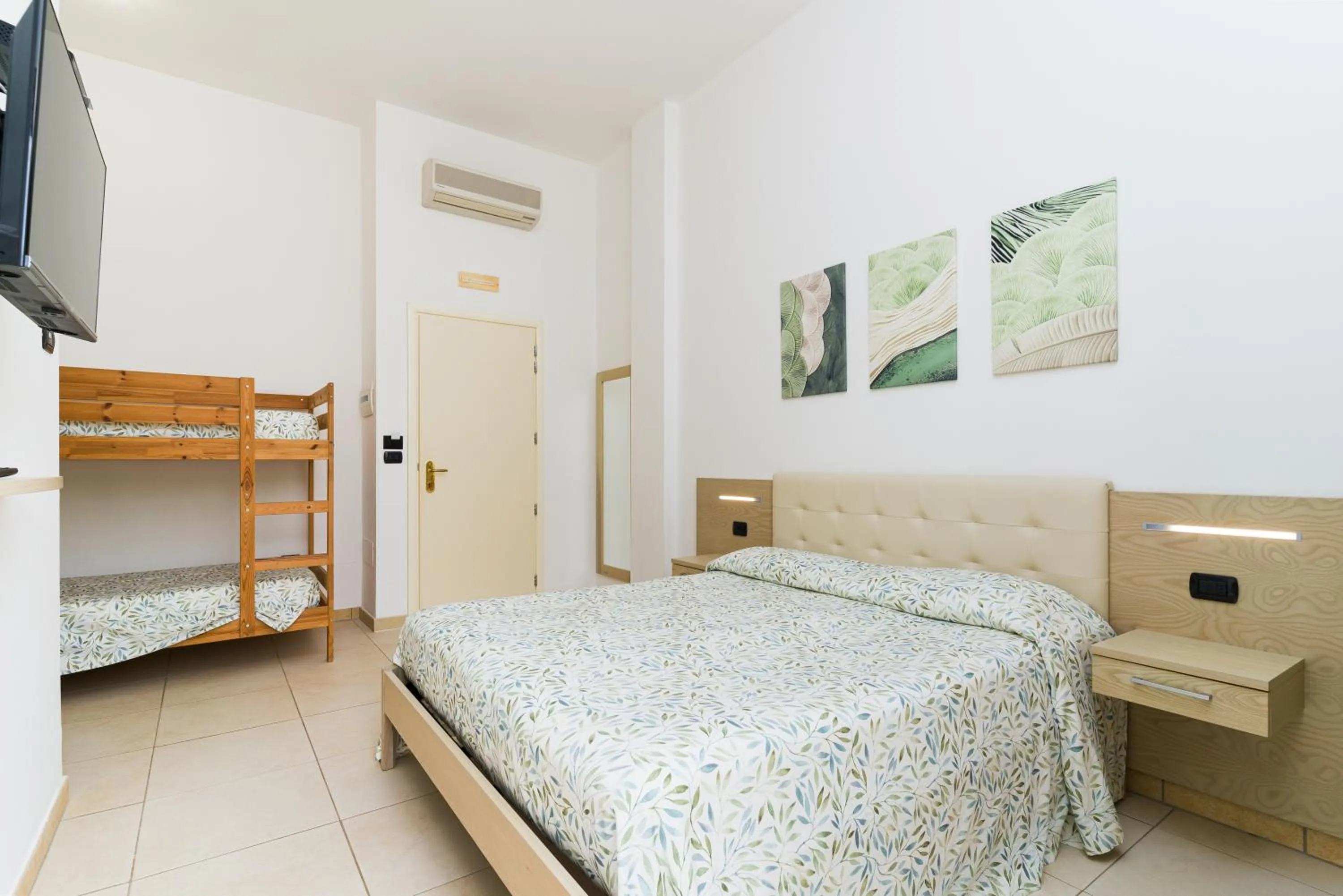 Bedroom, Bed in Delle Rose, Hotel & Horse Riding