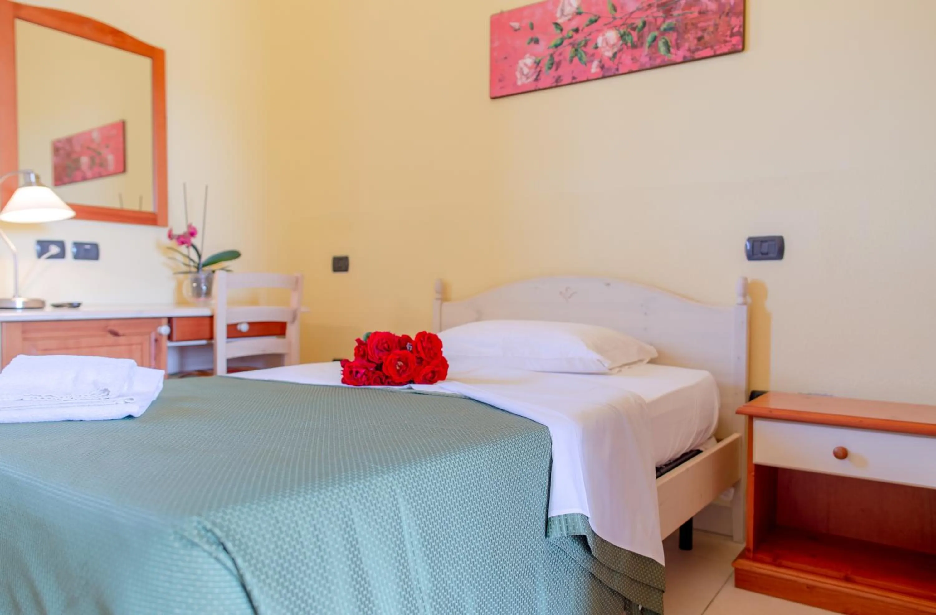 Bedroom, Bed in Delle Rose, Hotel & Horse Riding