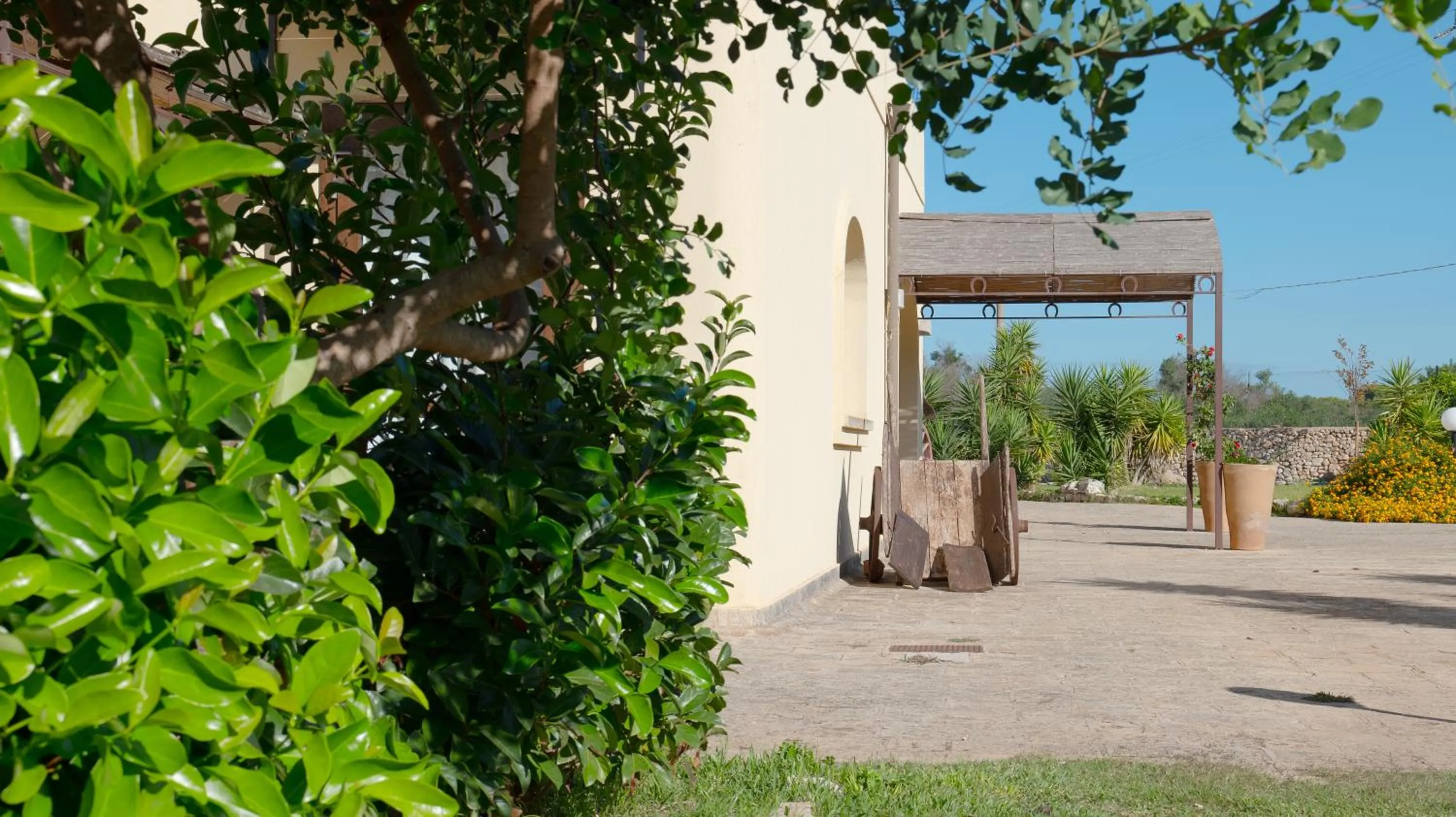 Property building in Delle Rose, Hotel & Horse Riding