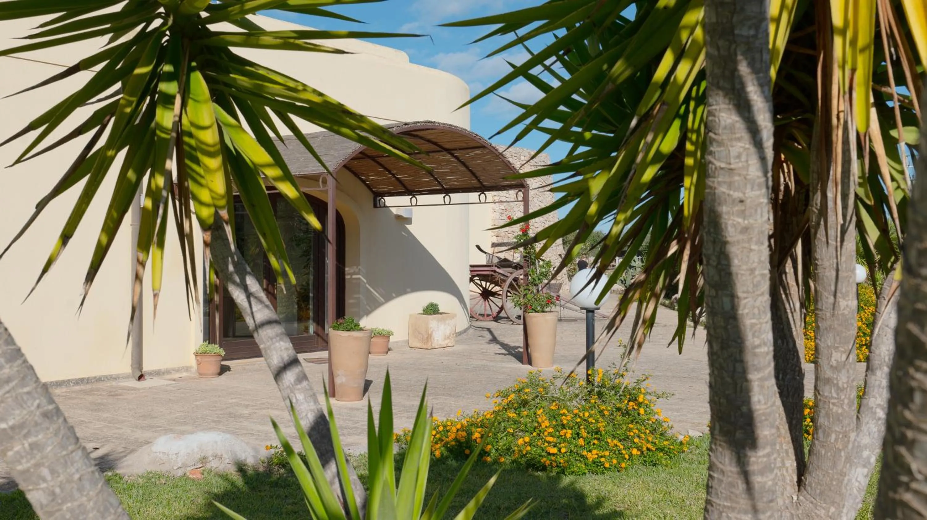 Property building in Delle Rose, Hotel & Horse Riding