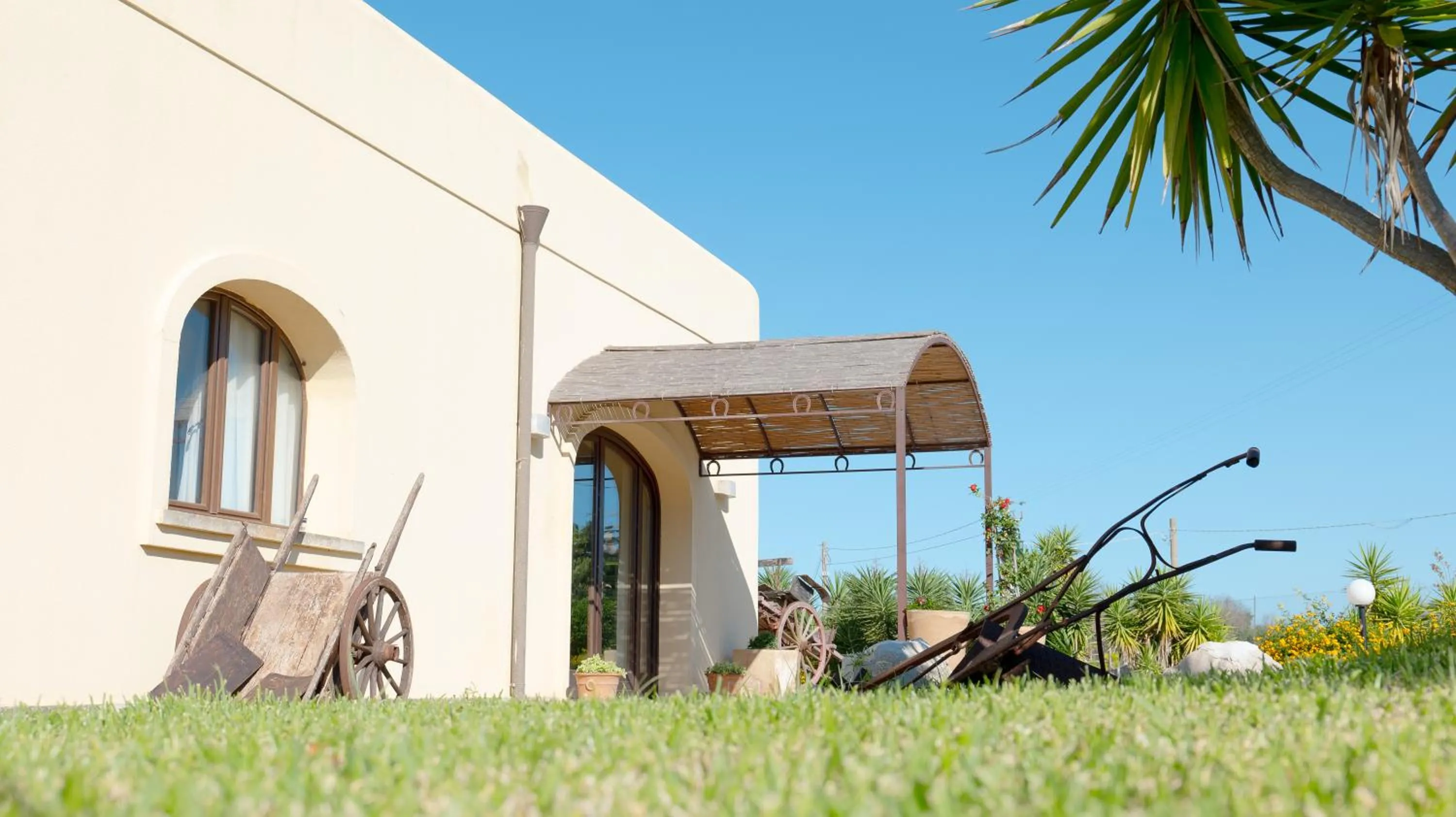 Property building in Delle Rose, Hotel & Horse Riding