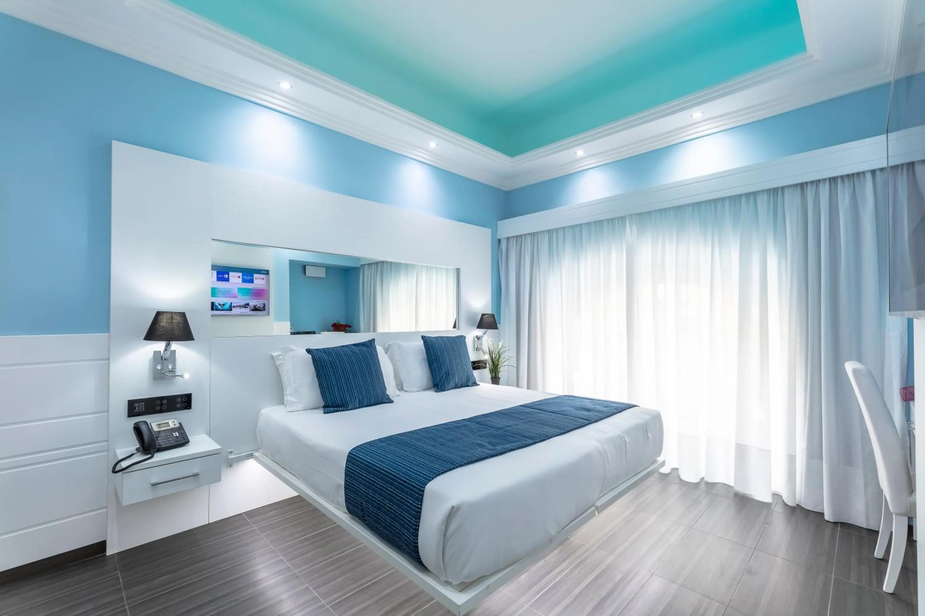 Photo of the whole room, Bed in THE ONE Boutique Hotel & SPA Rome