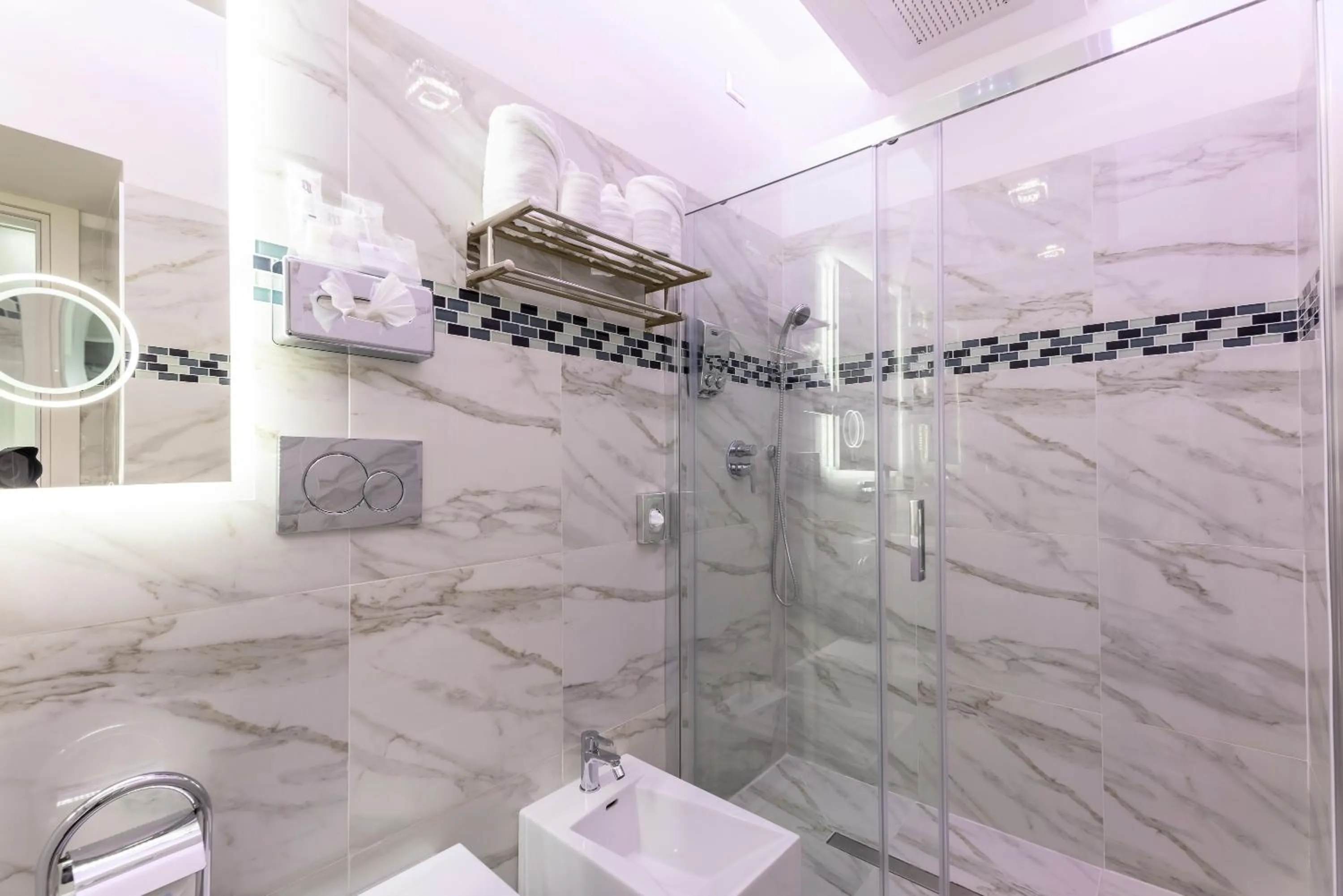 Bathroom in THE ONE Boutique Hotel & SPA Rome