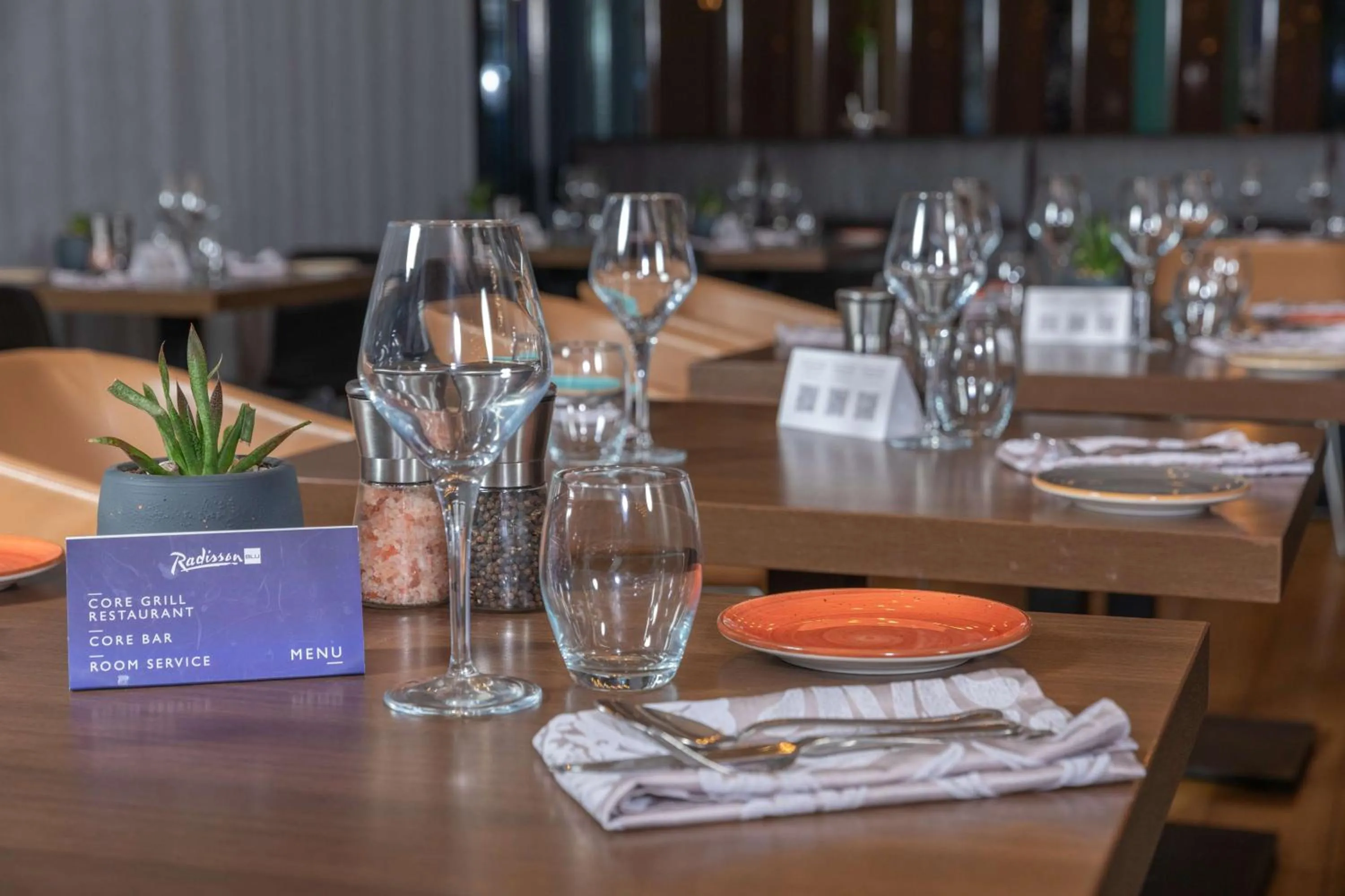 Restaurant/places to eat in Radisson Blu Hotel Istanbul Asia